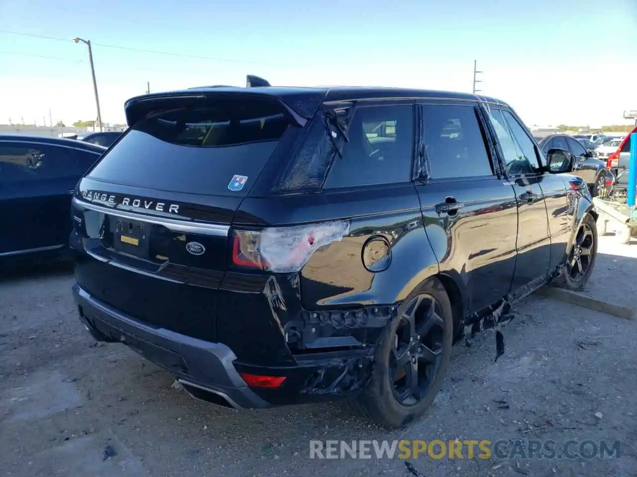 4 Photograph of a damaged car SALWR2SU3LA735333 LAND ROVER RANGEROVER 2020