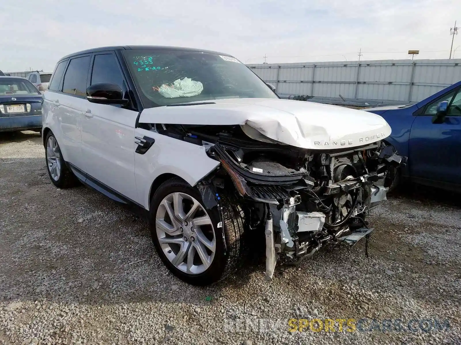 1 Photograph of a damaged car SALWR2SU4LA891266 LAND ROVER RANGEROVER 2020