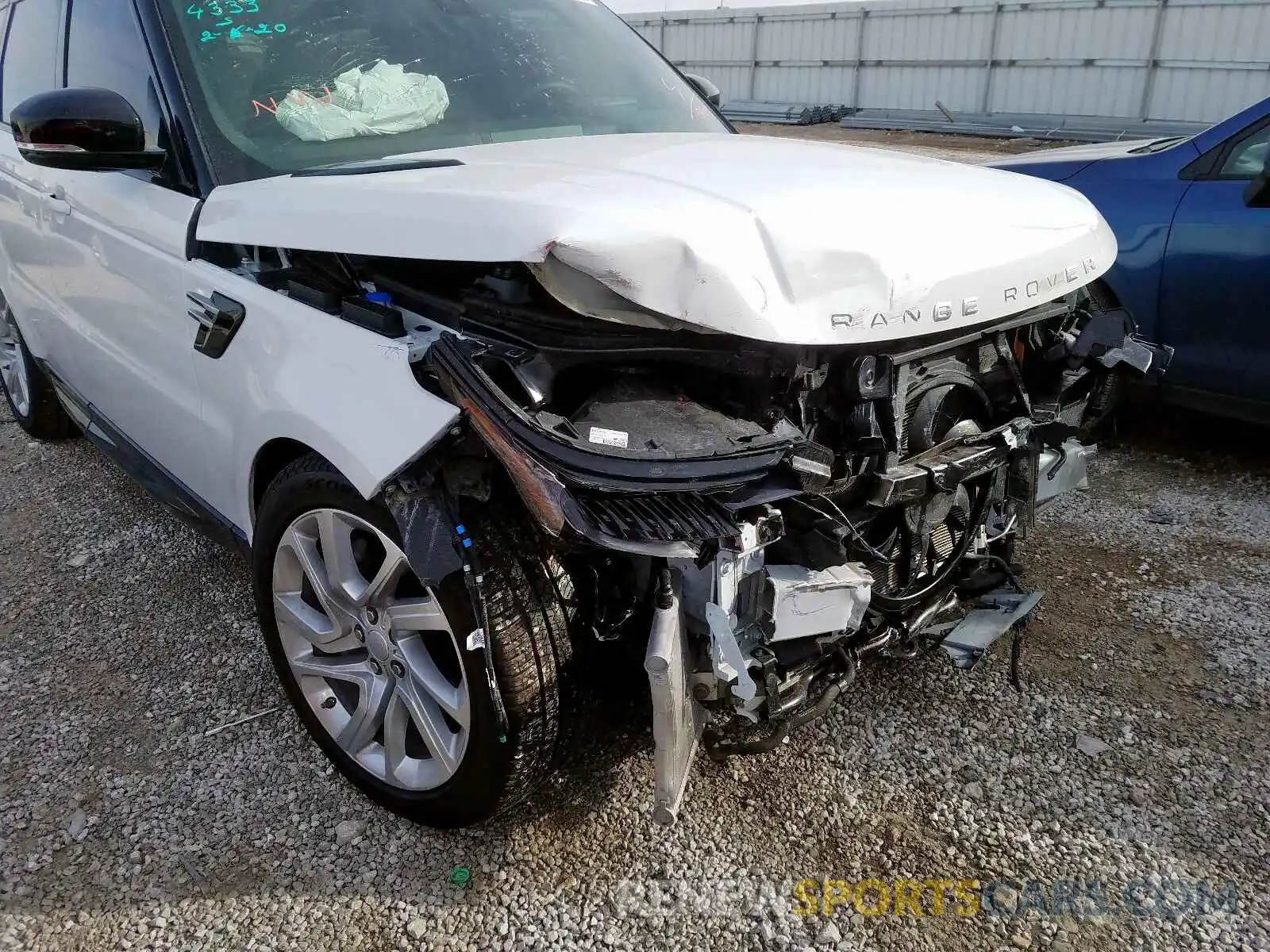 9 Photograph of a damaged car SALWR2SU4LA891266 LAND ROVER RANGEROVER 2020