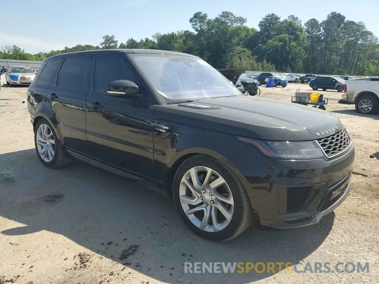 4 Photograph of a damaged car SALWR2SU7LA898499 LAND ROVER RANGEROVER 2020