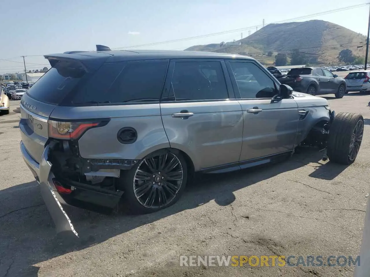 3 Photograph of a damaged car SALWR2SU8LA701405 LAND ROVER RANGEROVER 2020