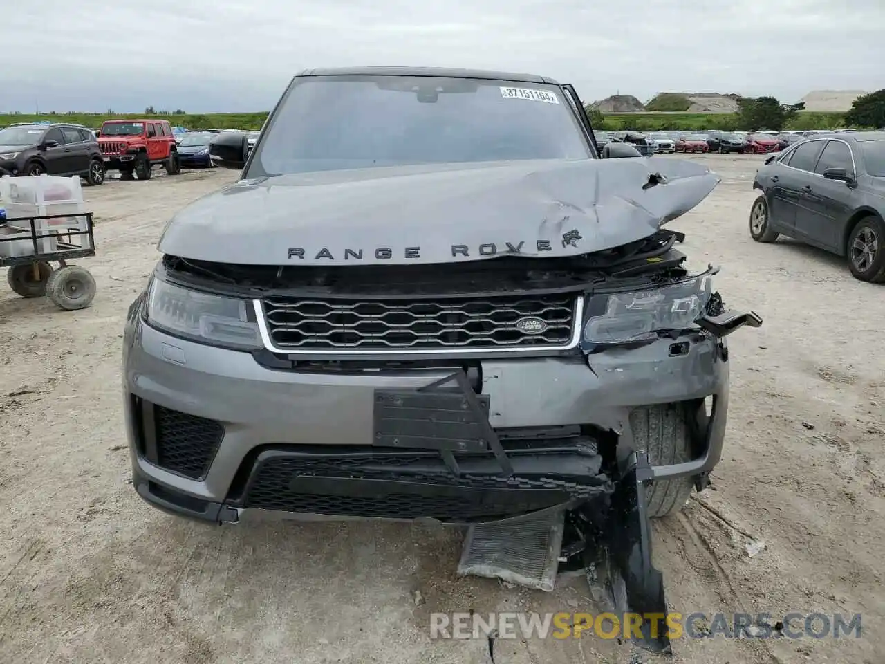 5 Photograph of a damaged car SALWR2SU8LA882411 LAND ROVER RANGEROVER 2020