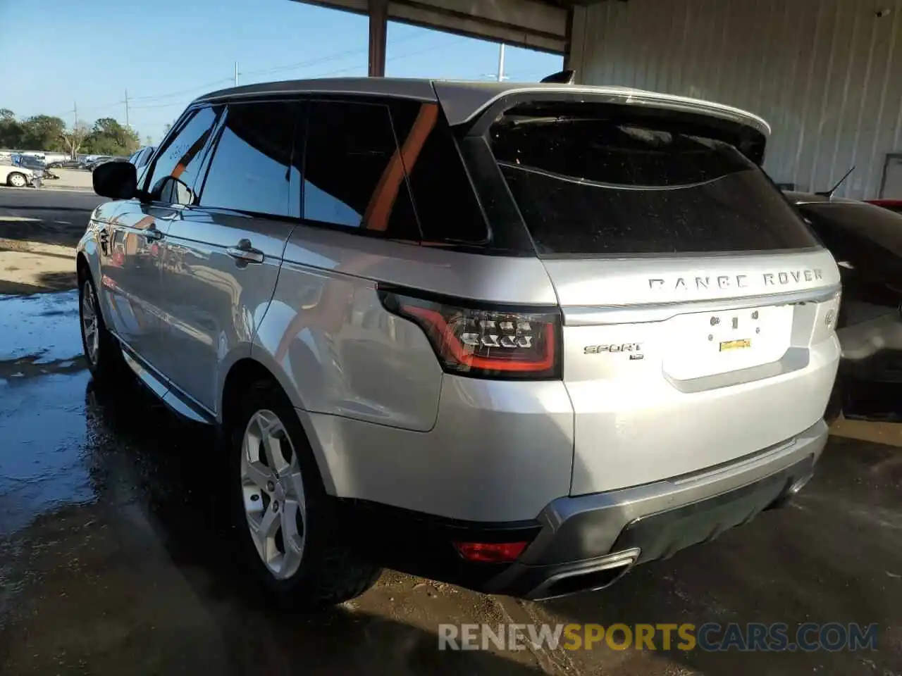 3 Photograph of a damaged car SALWR2SU9LA705267 LAND ROVER RANGEROVER 2020