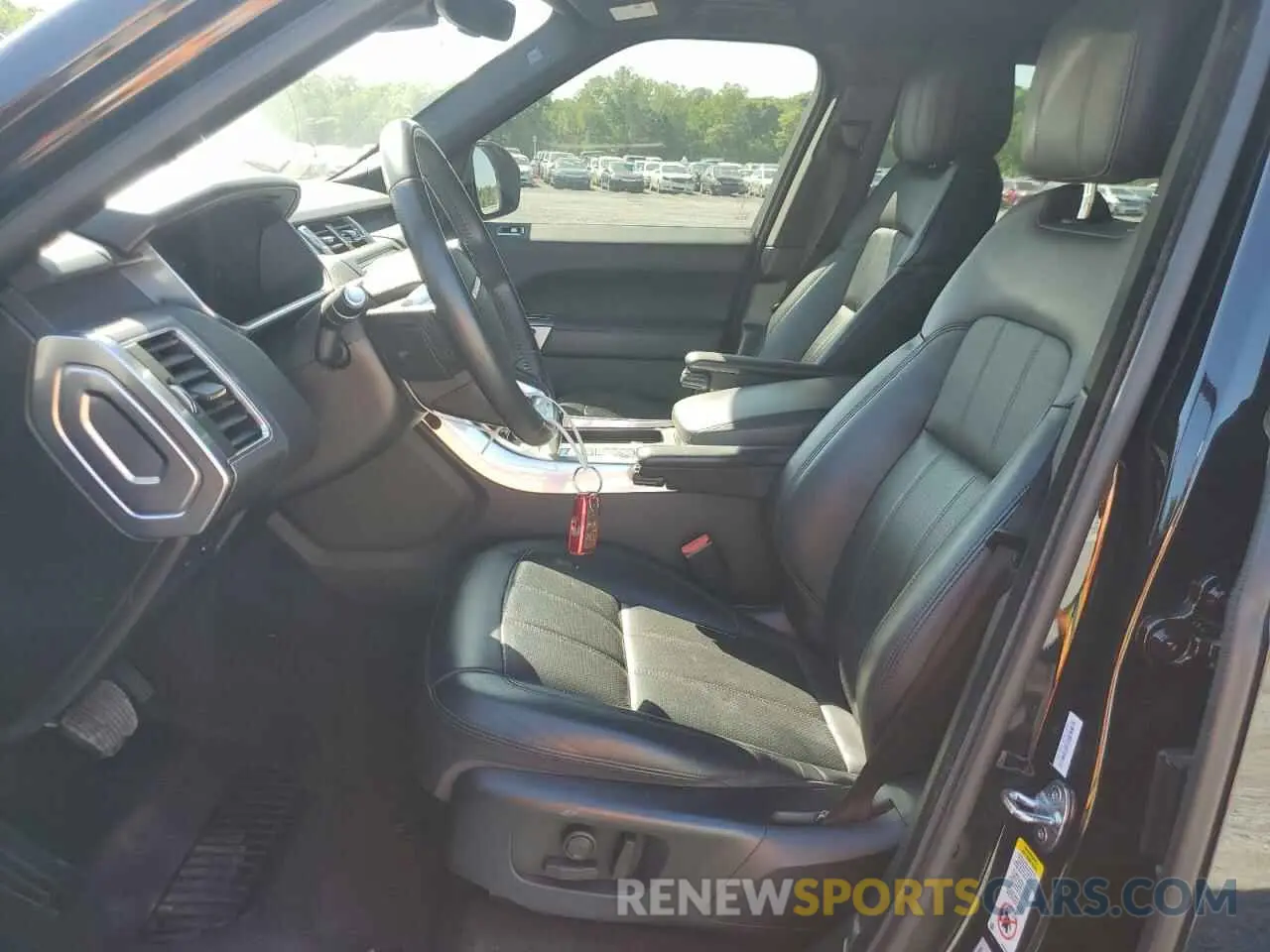 7 Photograph of a damaged car SALWR2SU9LA717581 LAND ROVER RANGEROVER 2020