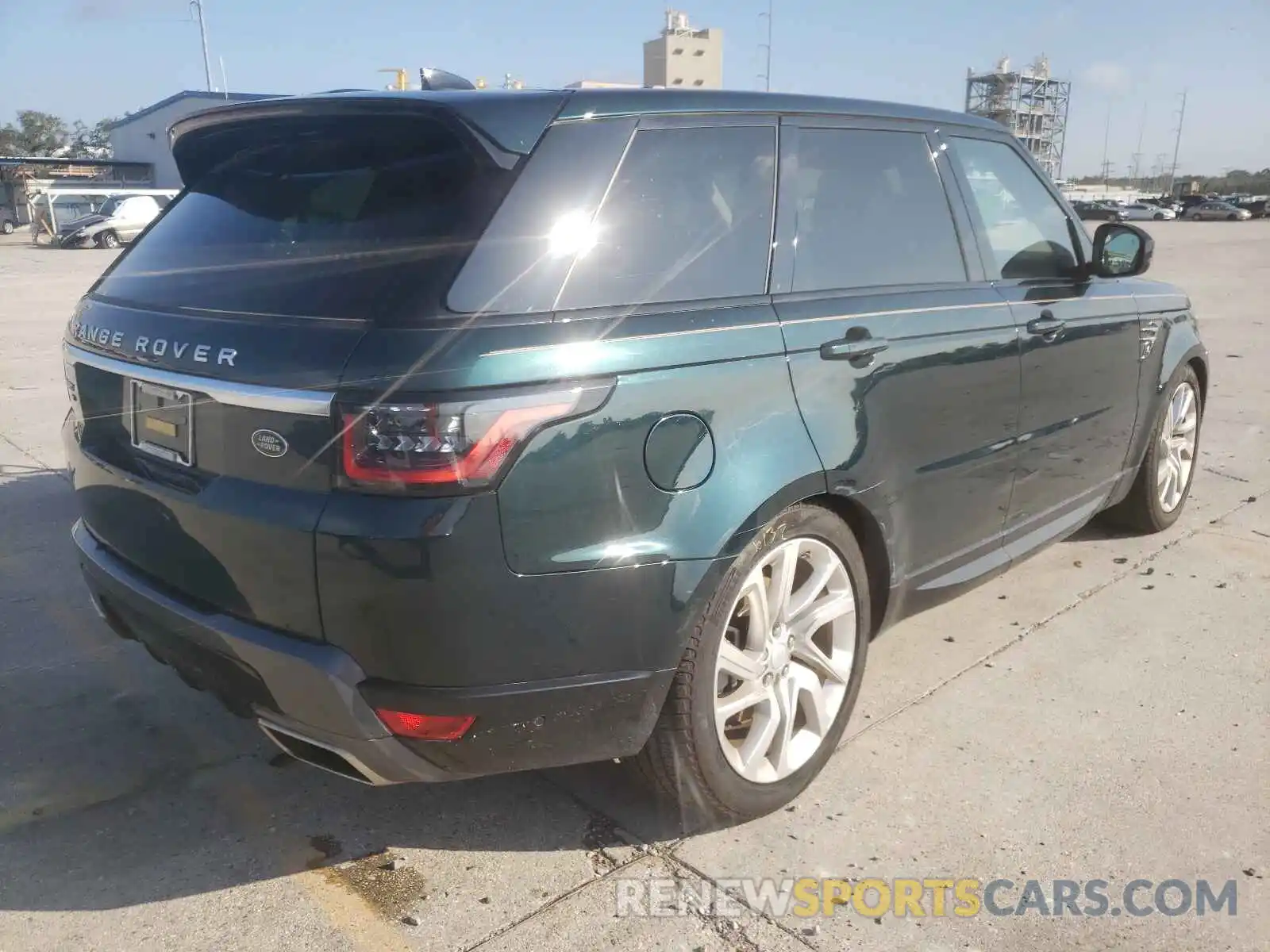 4 Photograph of a damaged car SALWR2SU9LA888282 LAND ROVER RANGEROVER 2020