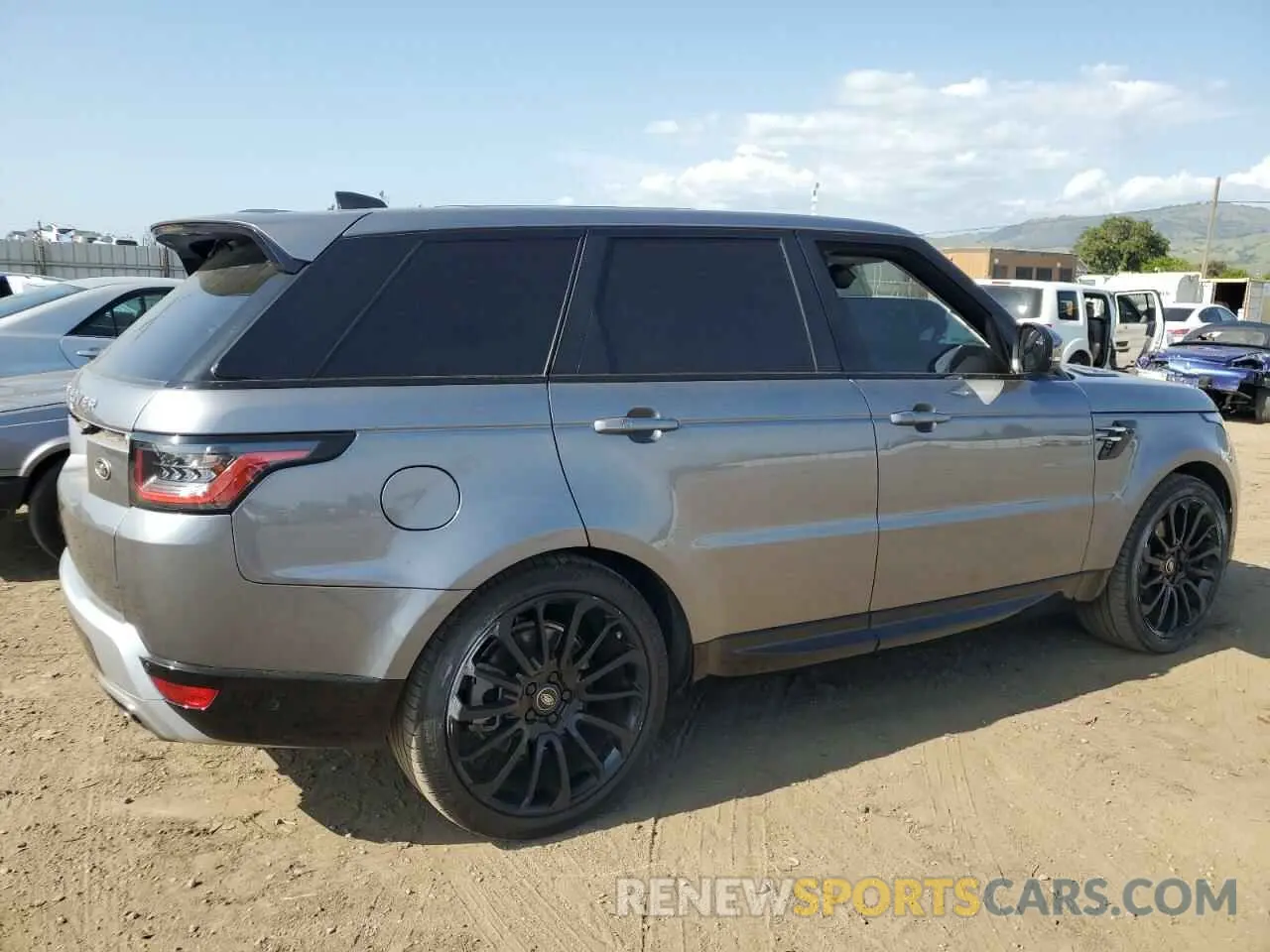 3 Photograph of a damaged car SALWR2SUXLA747530 LAND ROVER RANGEROVER 2020