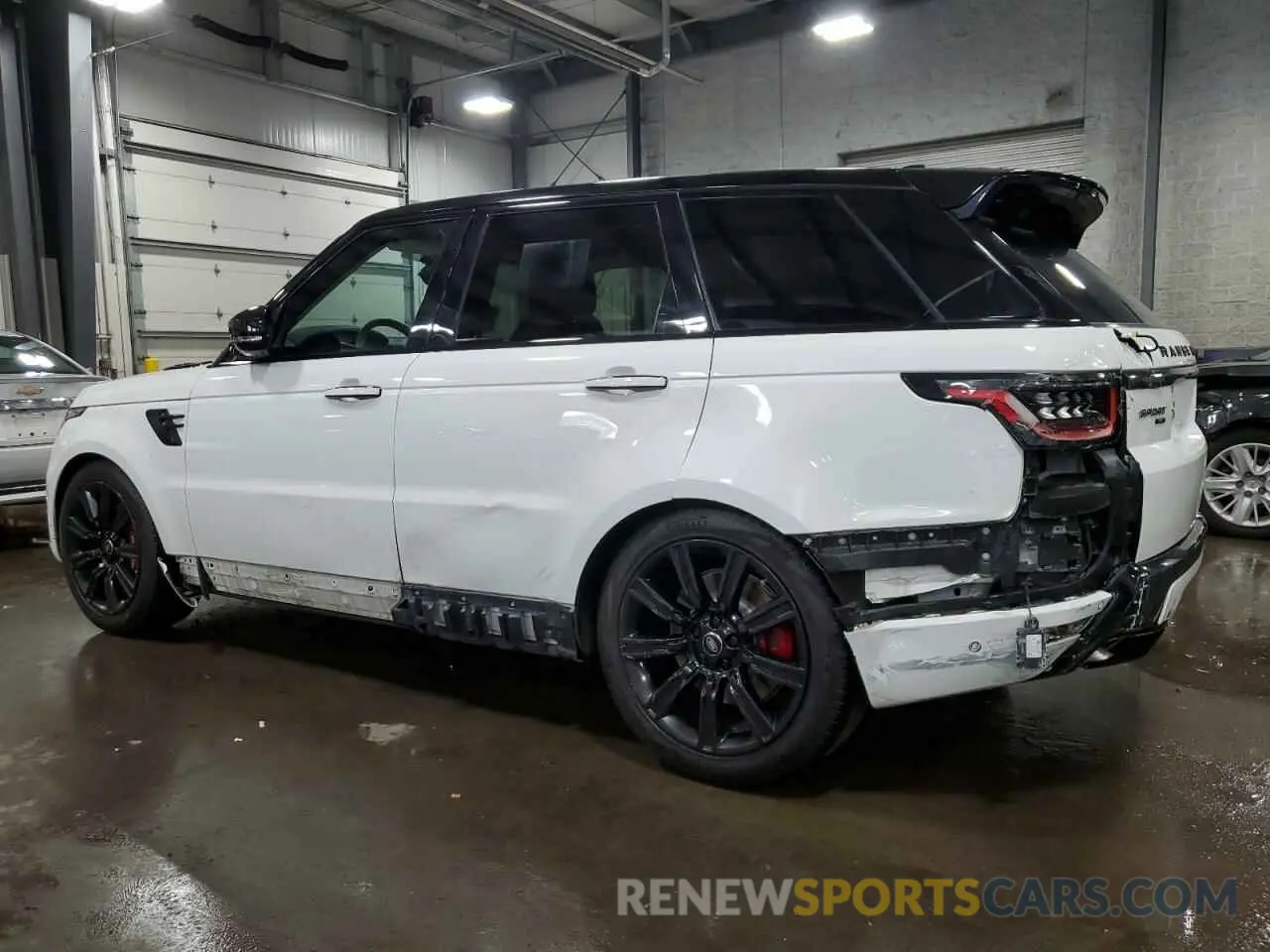 2 Photograph of a damaged car SALWS2RU1LA722851 LAND ROVER RANGEROVER 2020