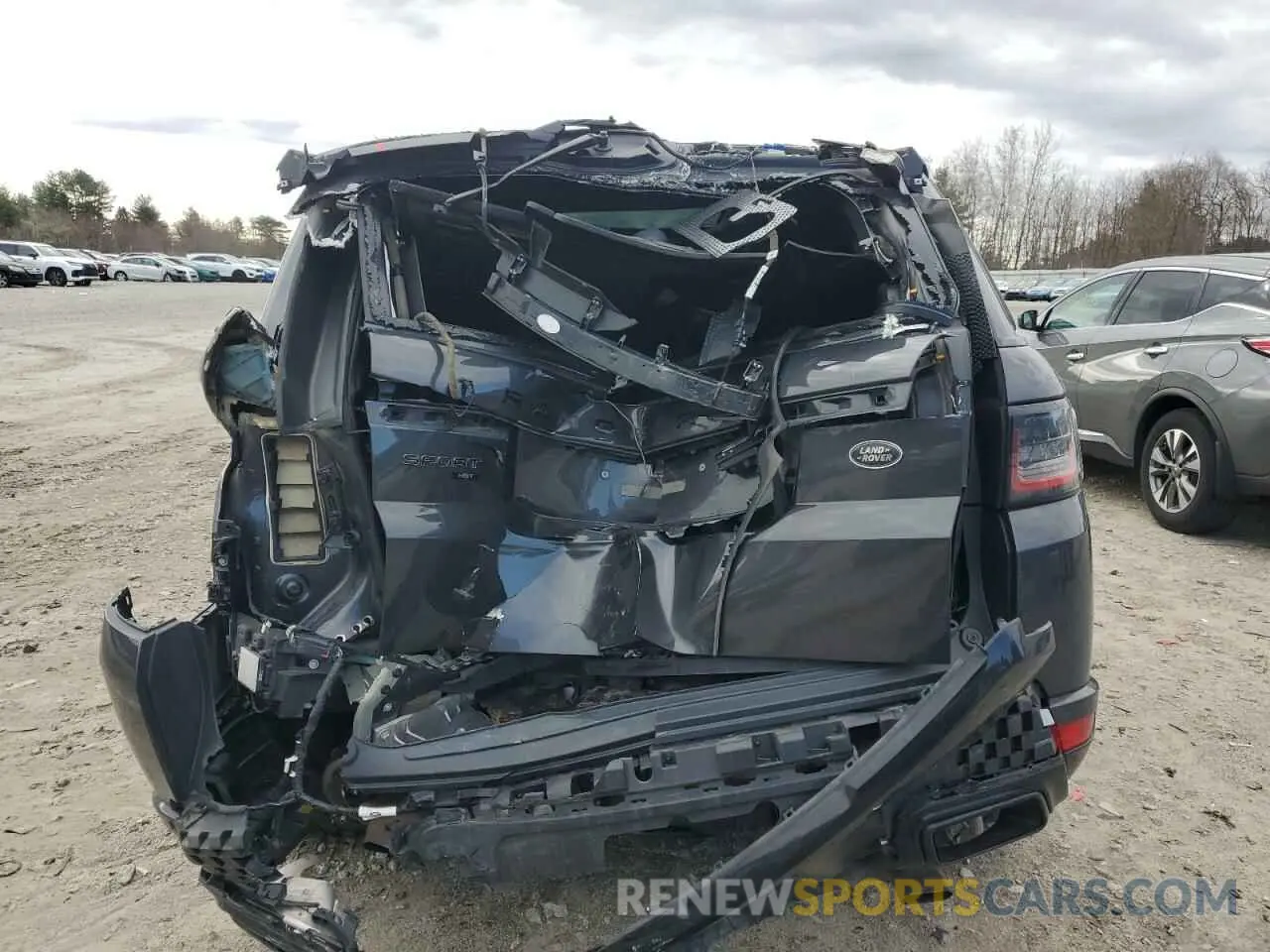 6 Photograph of a damaged car SALWS2RU2LA882785 LAND ROVER RANGEROVER 2020