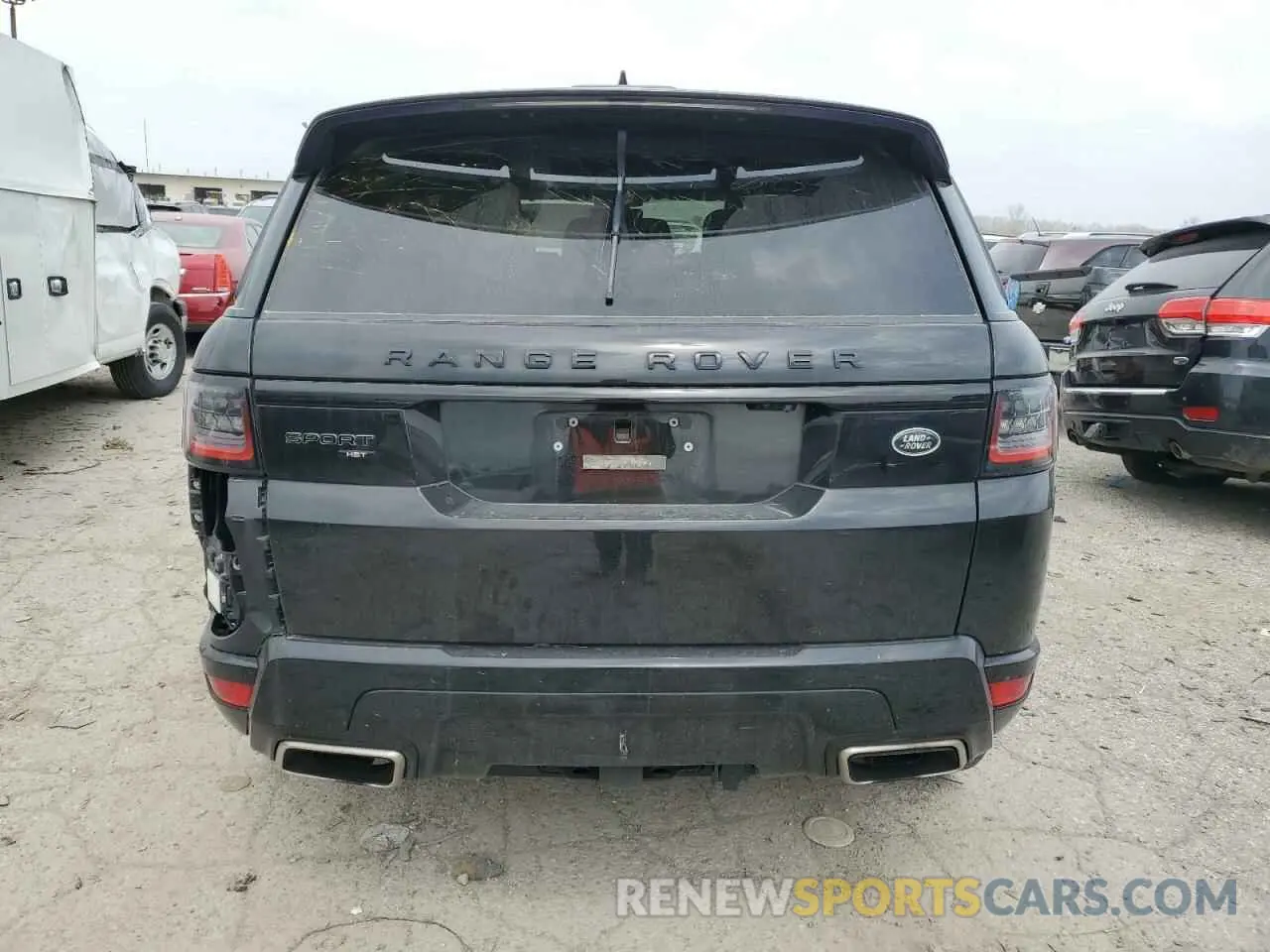 6 Photograph of a damaged car SALWS2RU7LA705388 LAND ROVER RANGEROVER 2020