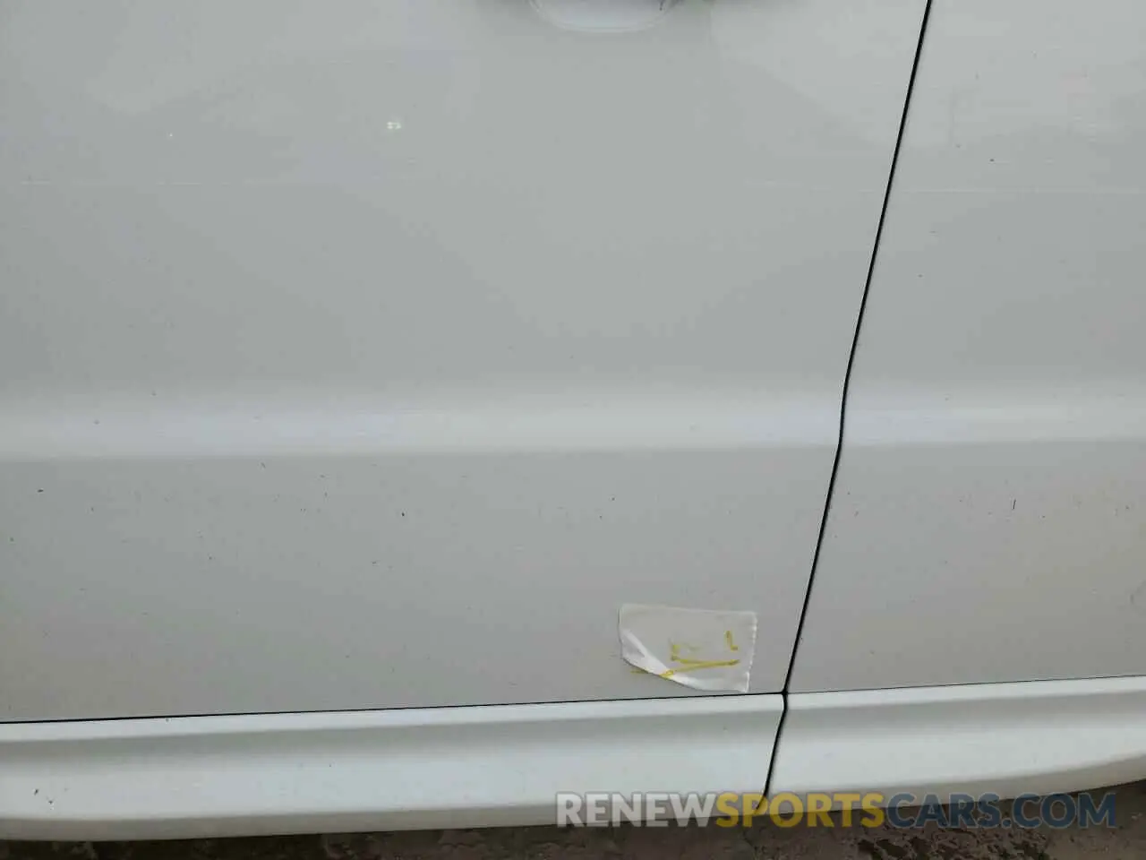 13 Photograph of a damaged car SALWS2RU7LA712793 LAND ROVER RANGEROVER 2020