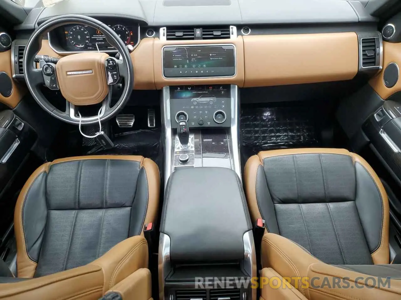 8 Photograph of a damaged car SALWV2SE4LA731098 LAND ROVER RANGEROVER 2020