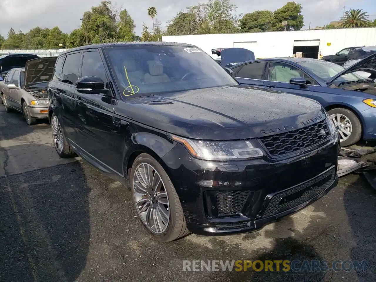 1 Photograph of a damaged car SALWV2SE5LA886131 LAND ROVER RANGEROVER 2020