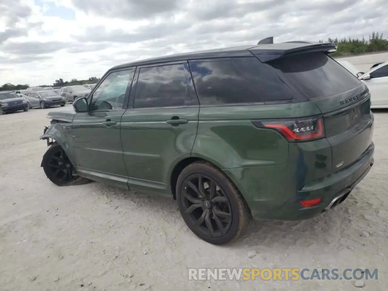 2 Photograph of a damaged car SALWZ2RE5LA743951 LAND ROVER RANGEROVER 2020
