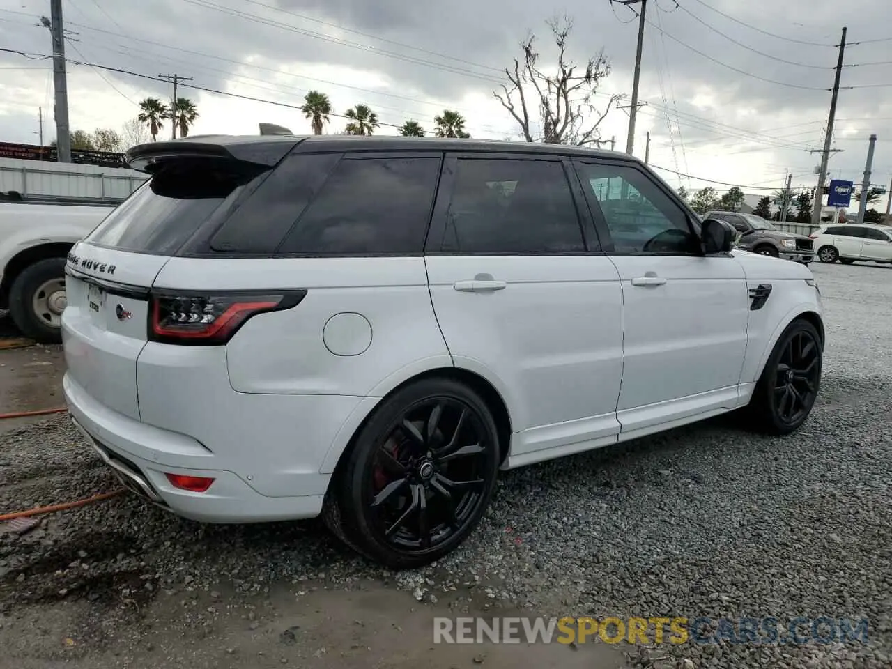 3 Photograph of a damaged car SALWZ2RE8LA709700 LAND ROVER RANGEROVER 2020