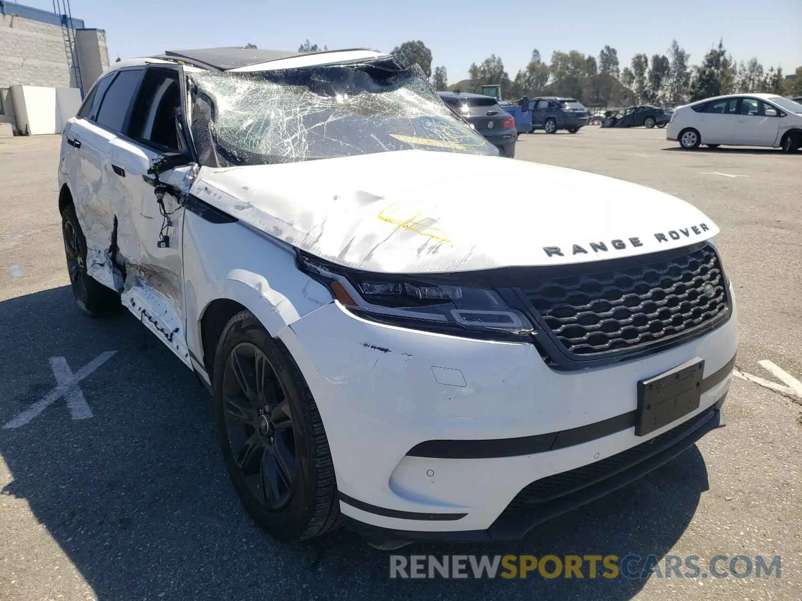 1 Photograph of a damaged car SALYB2EX0LA238033 LAND ROVER RANGEROVER 2020