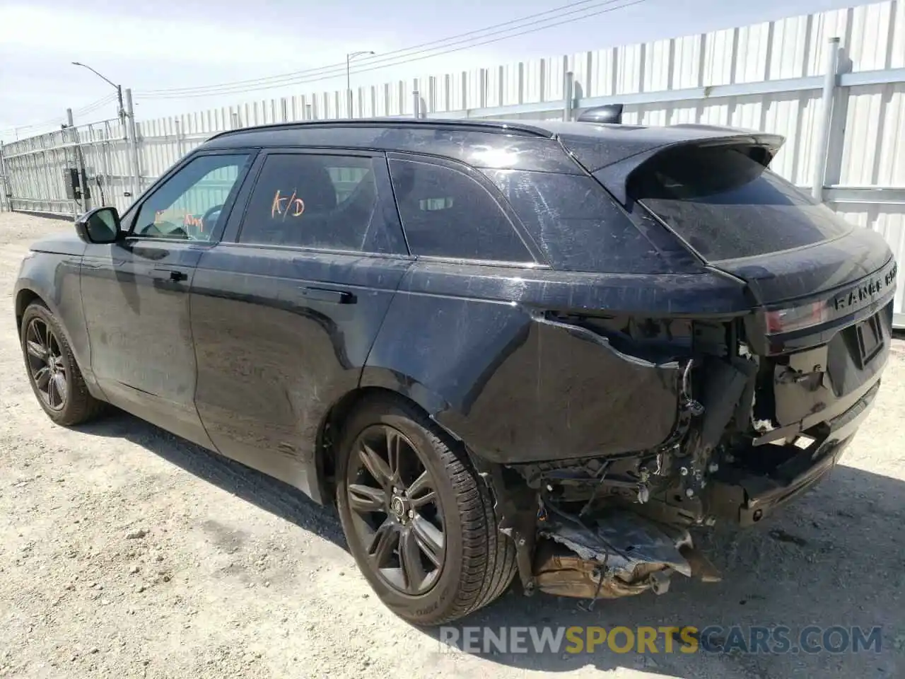 3 Photograph of a damaged car SALYB2EX0LA268570 LAND ROVER RANGEROVER 2020