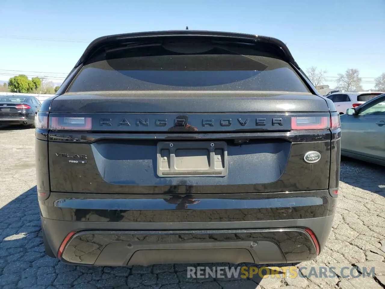6 Photograph of a damaged car SALYB2EX1LA278590 LAND ROVER RANGEROVER 2020