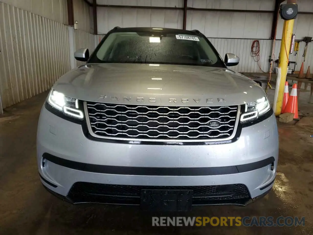 5 Photograph of a damaged car SALYB2EX1LA280789 LAND ROVER RANGEROVER 2020