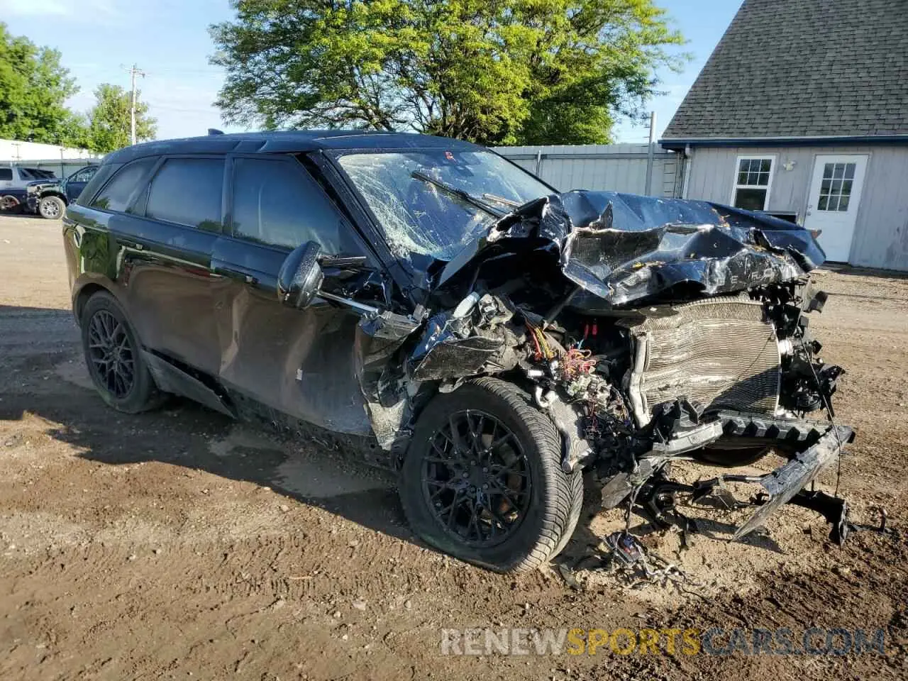 4 Photograph of a damaged car SALYB2EX2LA249969 LAND ROVER RANGEROVER 2020