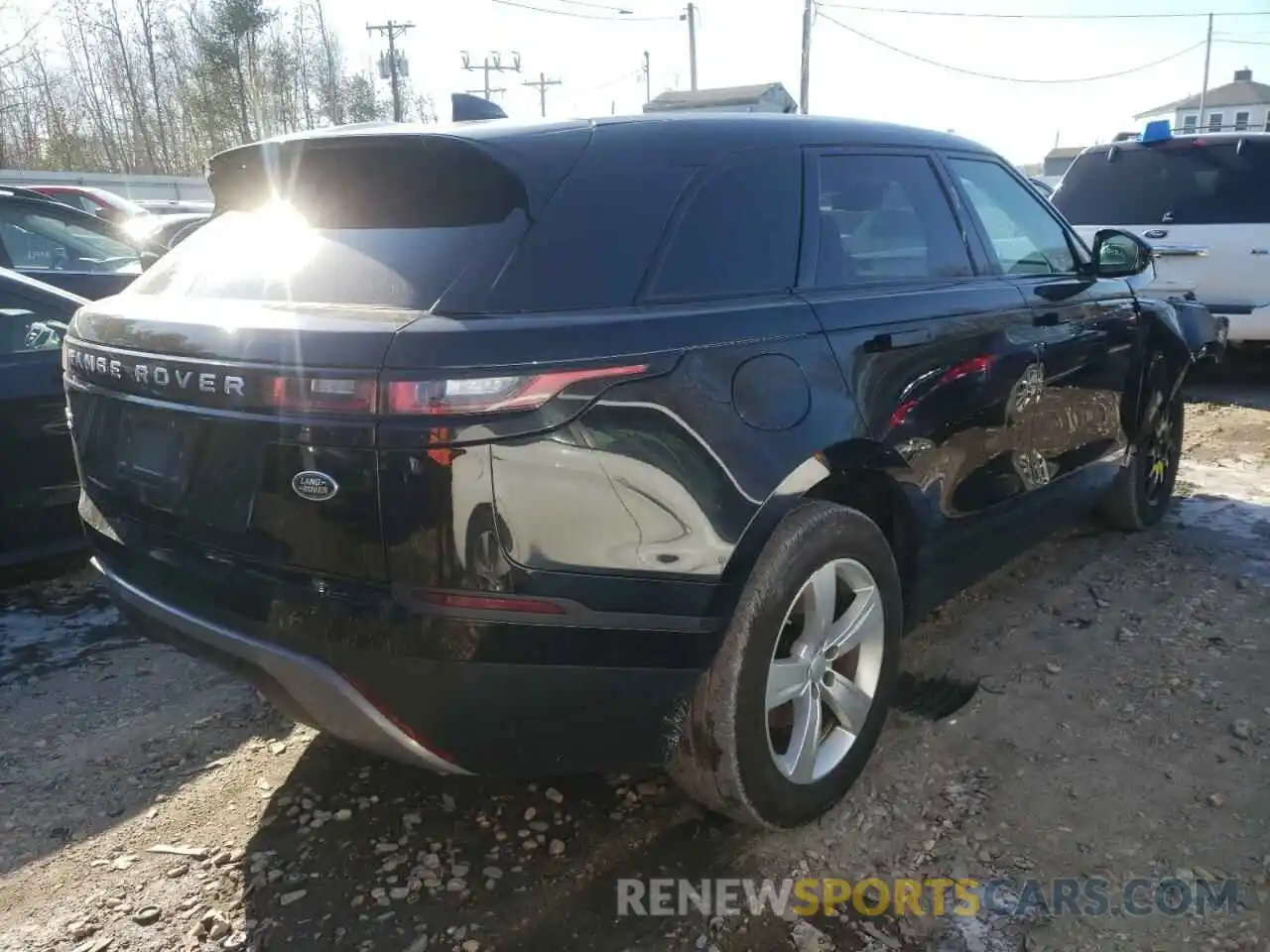 4 Photograph of a damaged car SALYB2EX2LA258641 LAND ROVER RANGEROVER 2020