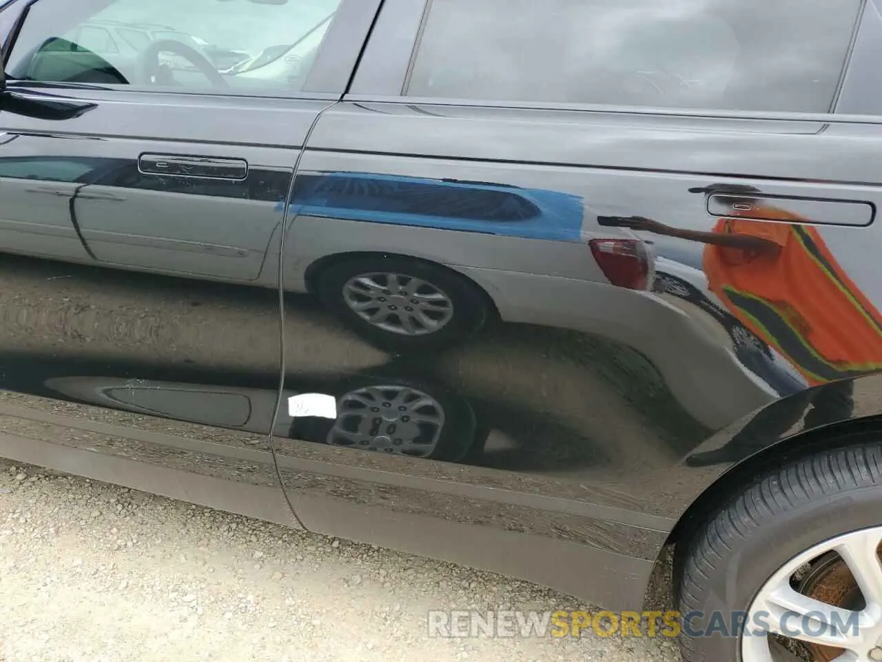 12 Photograph of a damaged car SALYB2EX2LA285452 LAND ROVER RANGEROVER 2020