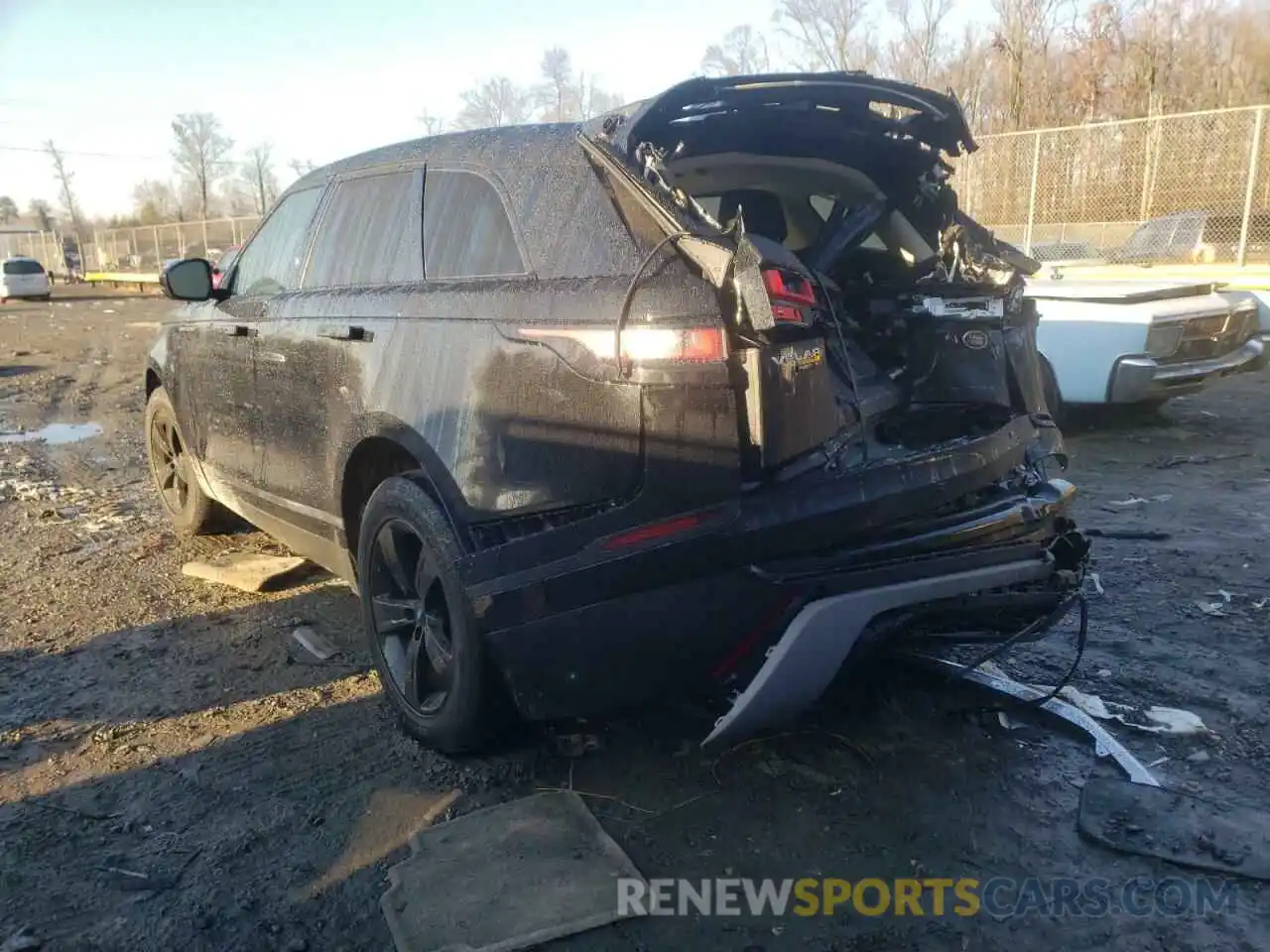 3 Photograph of a damaged car SALYB2EX3LA249978 LAND ROVER RANGEROVER 2020