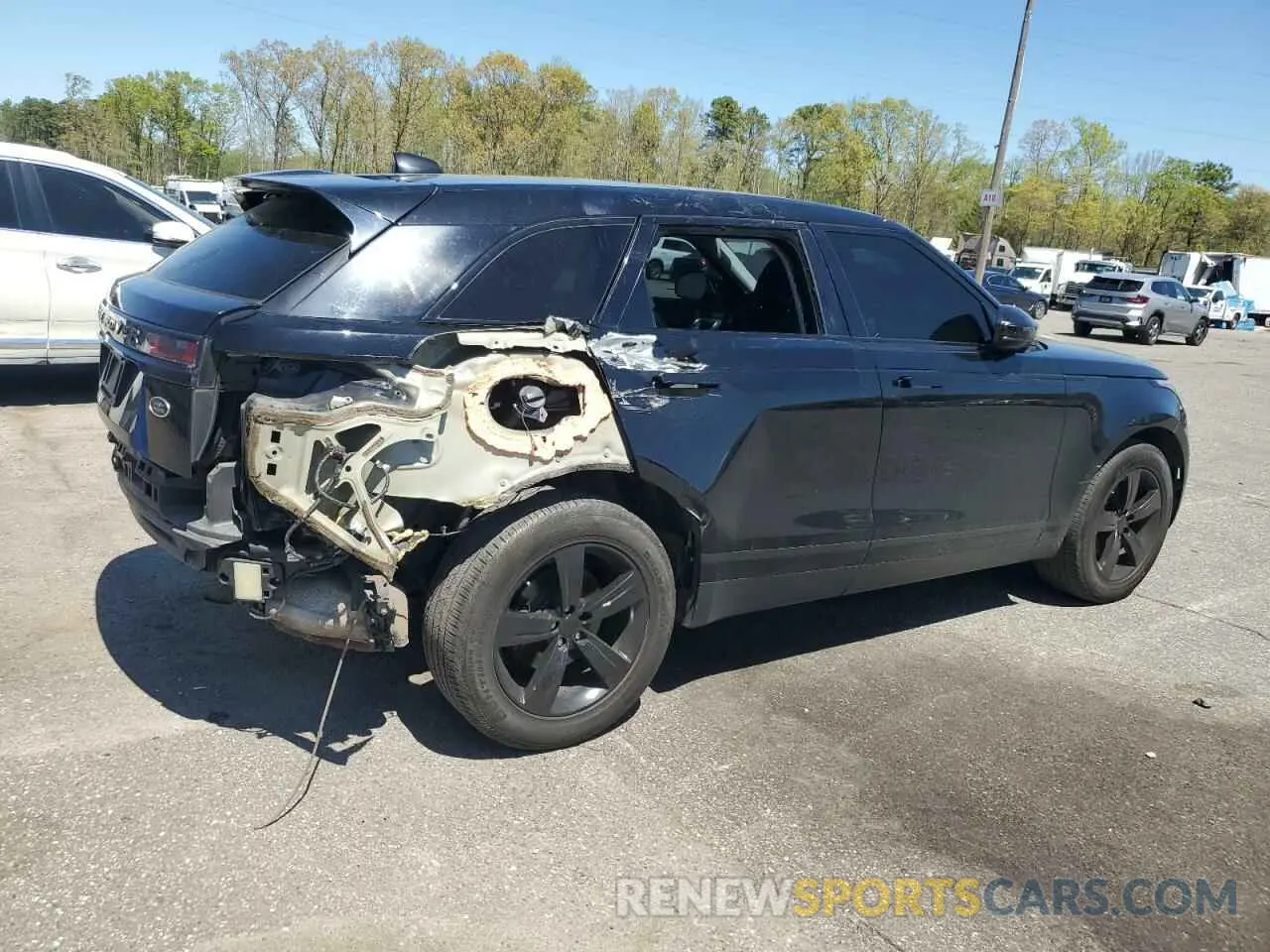 3 Photograph of a damaged car SALYB2EX3LA266957 LAND ROVER RANGEROVER 2020