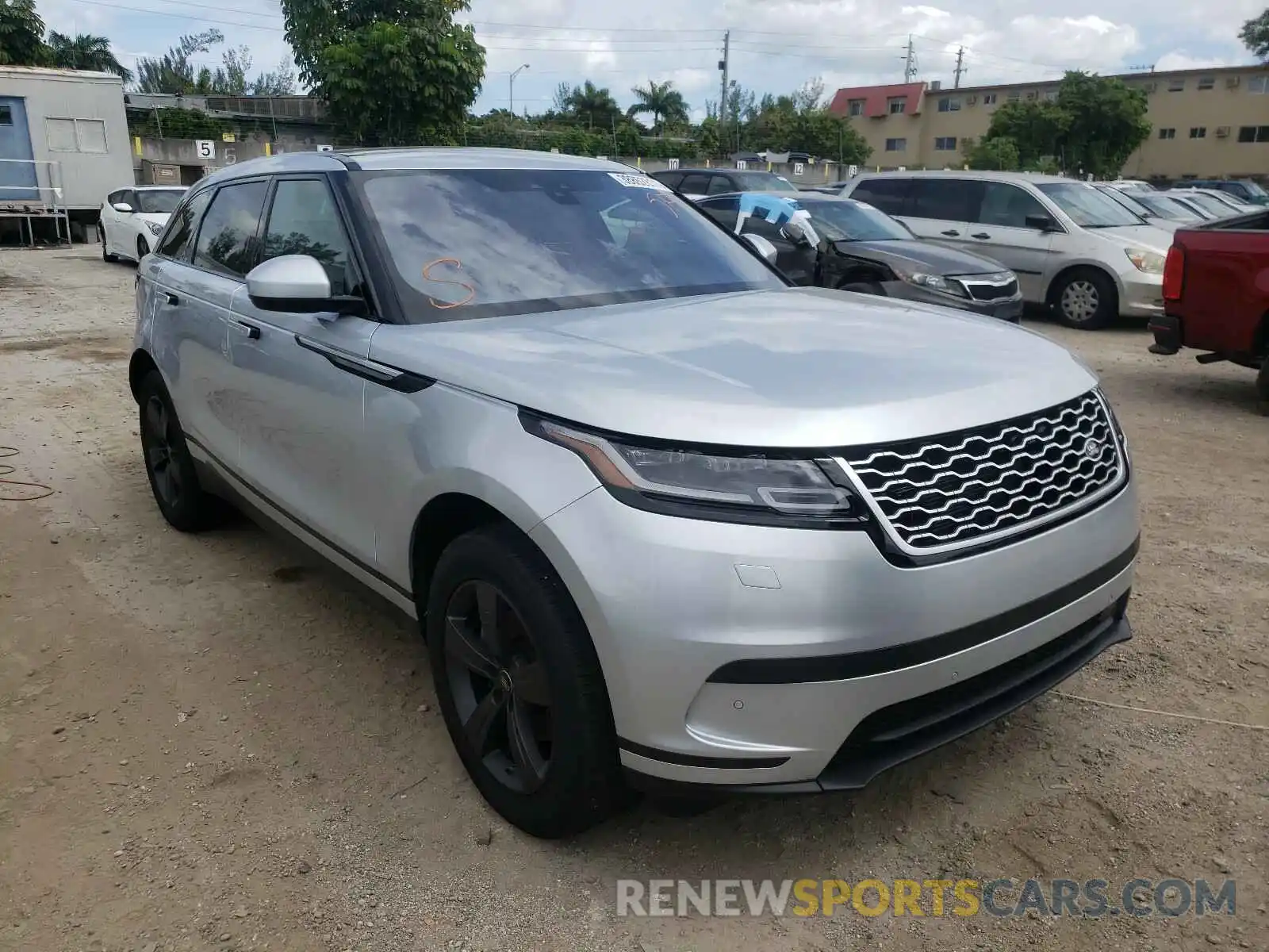 1 Photograph of a damaged car SALYB2EX4LA242036 LAND ROVER RANGEROVER 2020