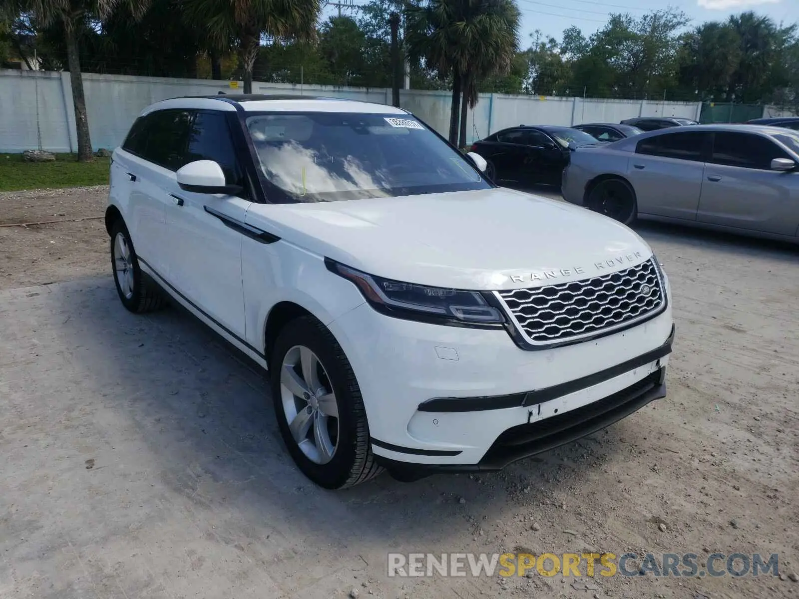1 Photograph of a damaged car SALYB2EX5LA252168 LAND ROVER RANGEROVER 2020