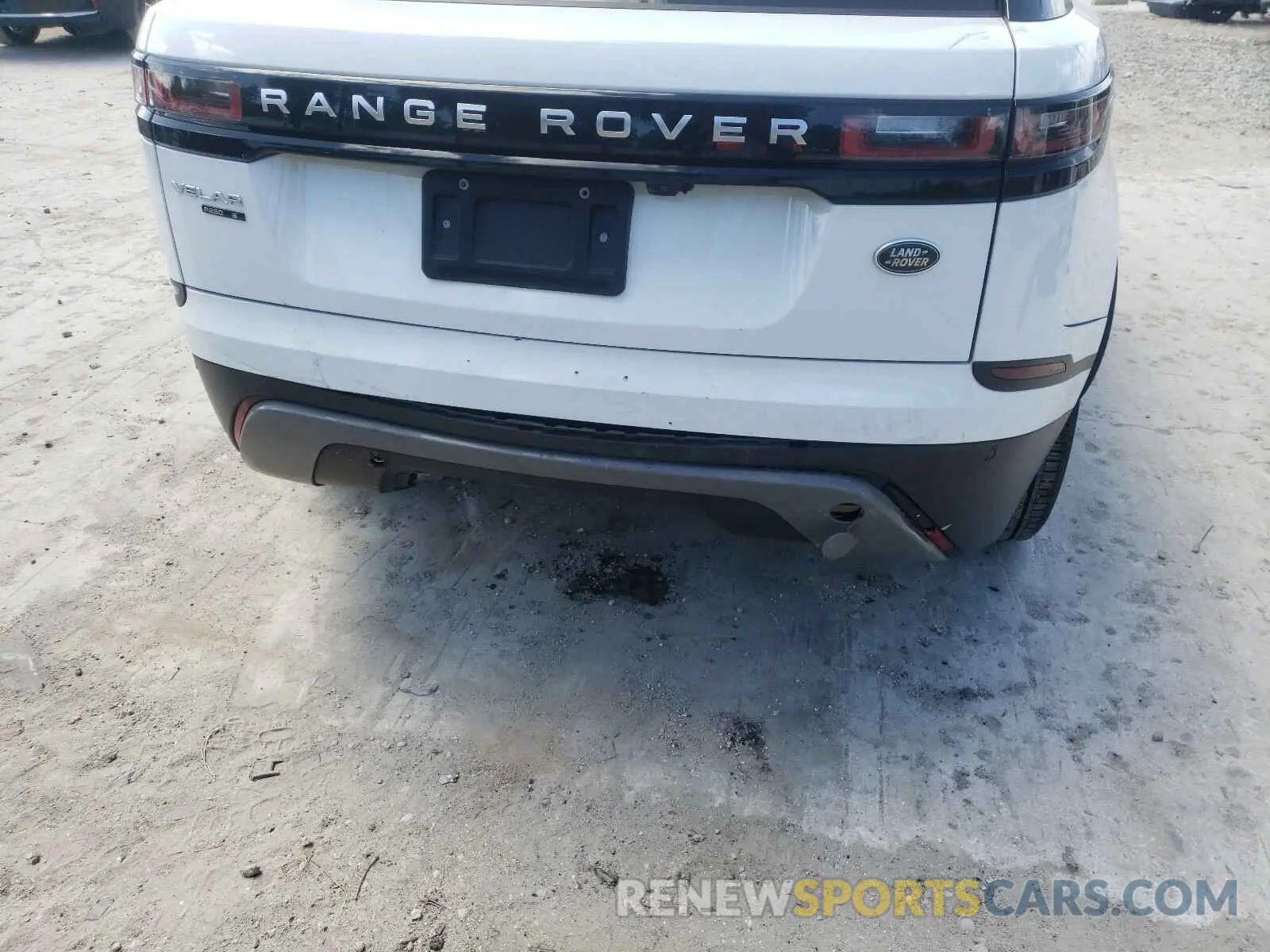 9 Photograph of a damaged car SALYB2EX5LA252168 LAND ROVER RANGEROVER 2020