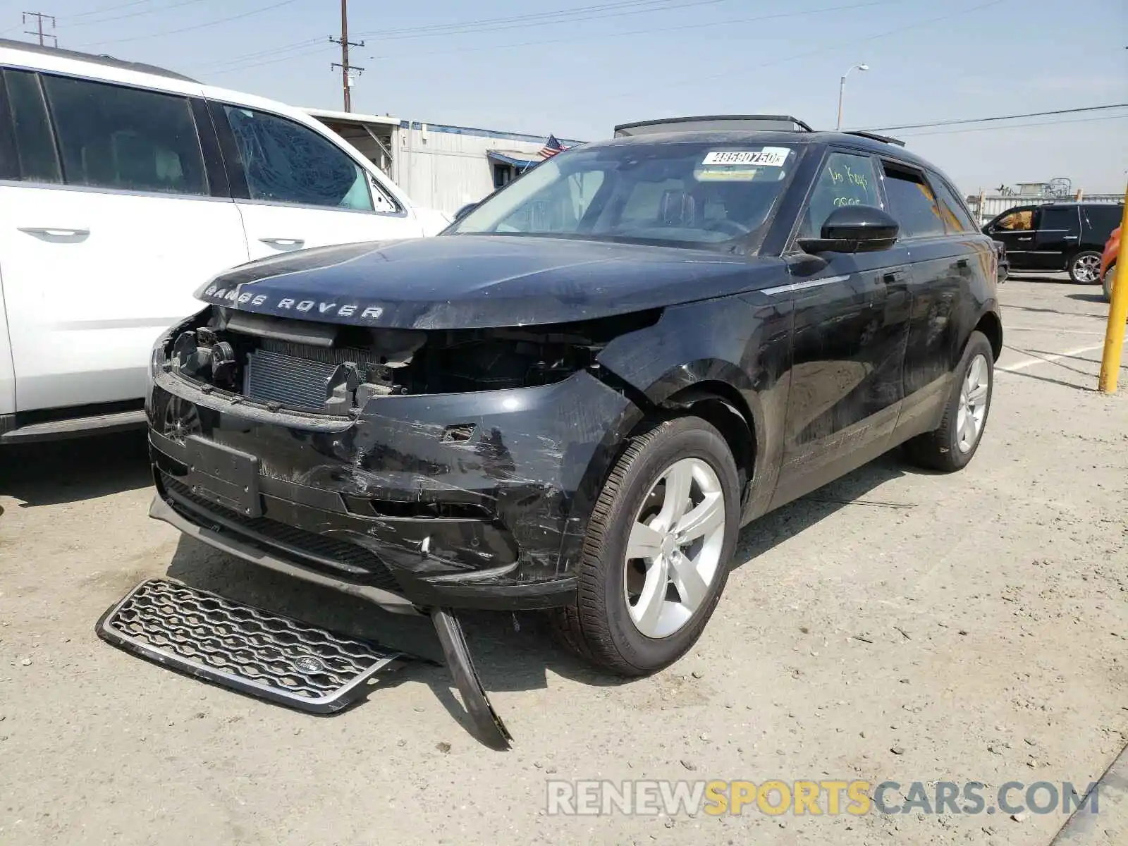 2 Photograph of a damaged car SALYB2EXXLA266745 LAND ROVER RANGEROVER 2020