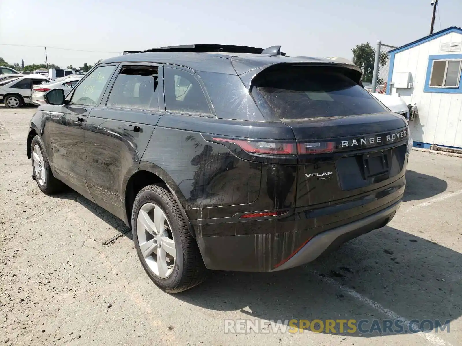 3 Photograph of a damaged car SALYB2EXXLA266745 LAND ROVER RANGEROVER 2020