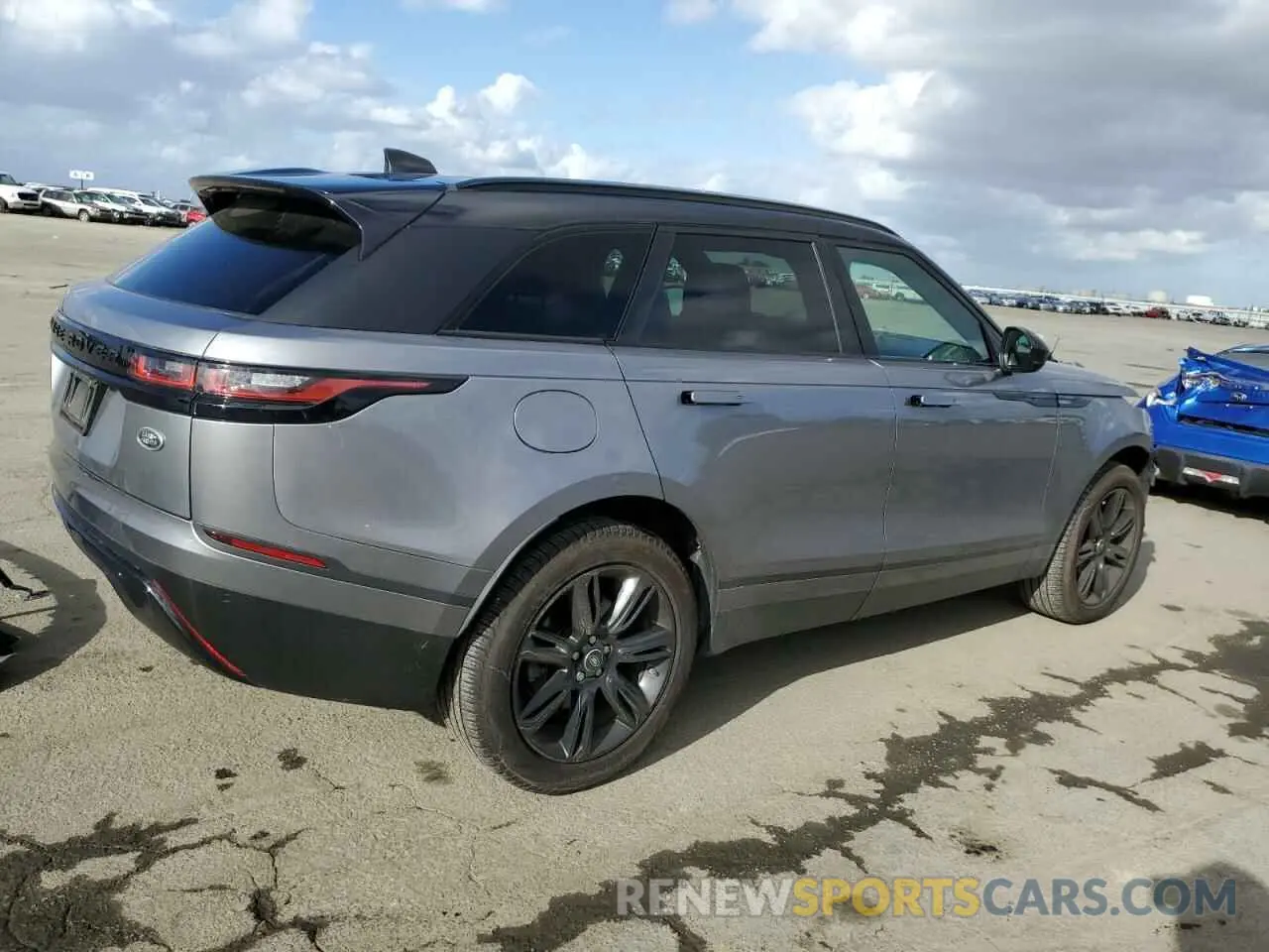 3 Photograph of a damaged car SALYB2FV0LA243665 LAND ROVER RANGEROVER 2020