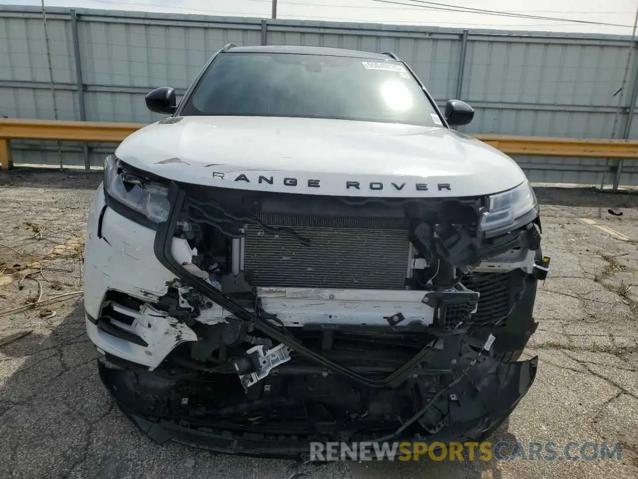 5 Photograph of a damaged car SALYK2EX1LA291291 LAND ROVER RANGEROVER 2020