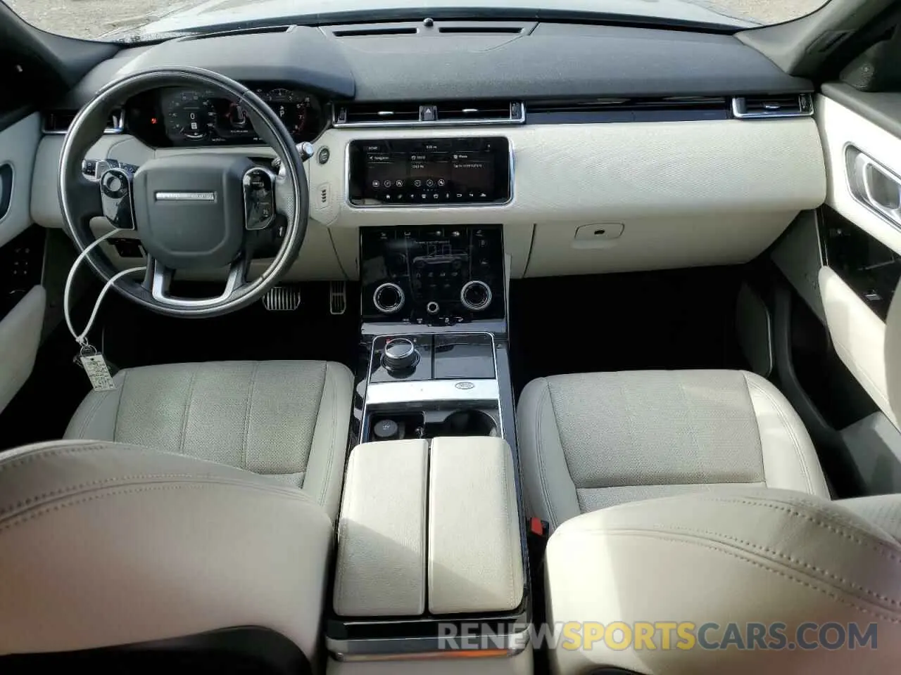 8 Photograph of a damaged car SALYK2EX3LA243839 LAND ROVER RANGEROVER 2020
