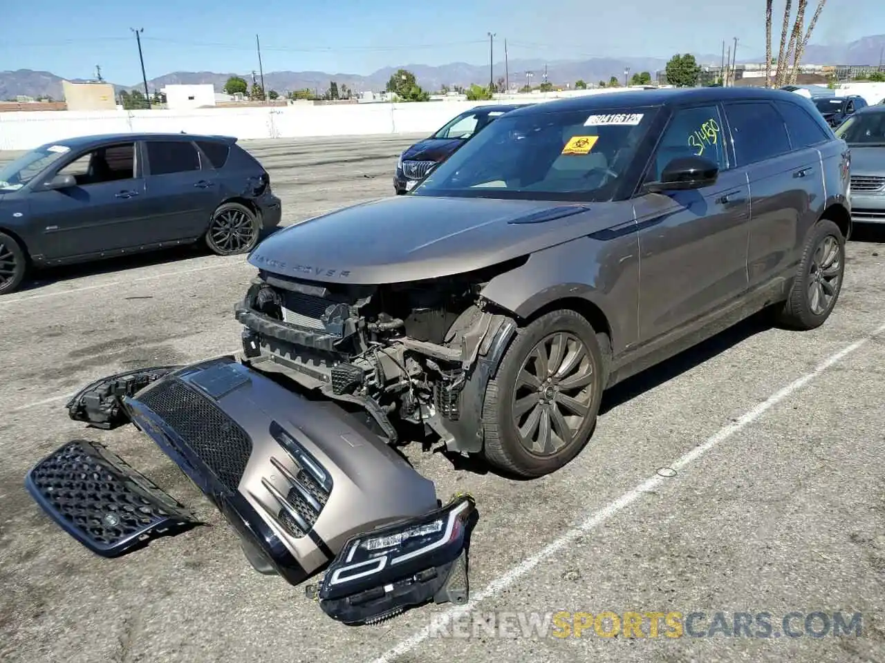 2 Photograph of a damaged car SALYK2EX4LA257331 LAND ROVER RANGEROVER 2020