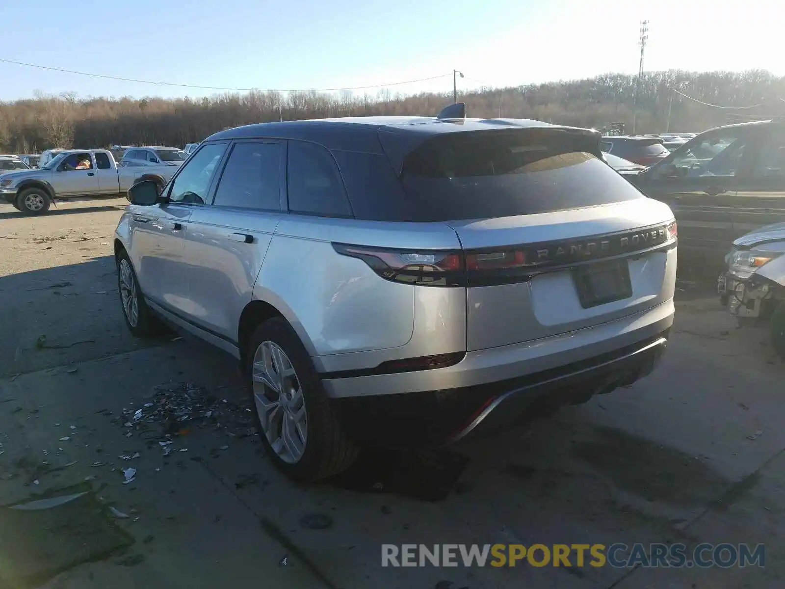 3 Photograph of a damaged car SALYK2EX4LA267728 LAND ROVER RANGEROVER 2020