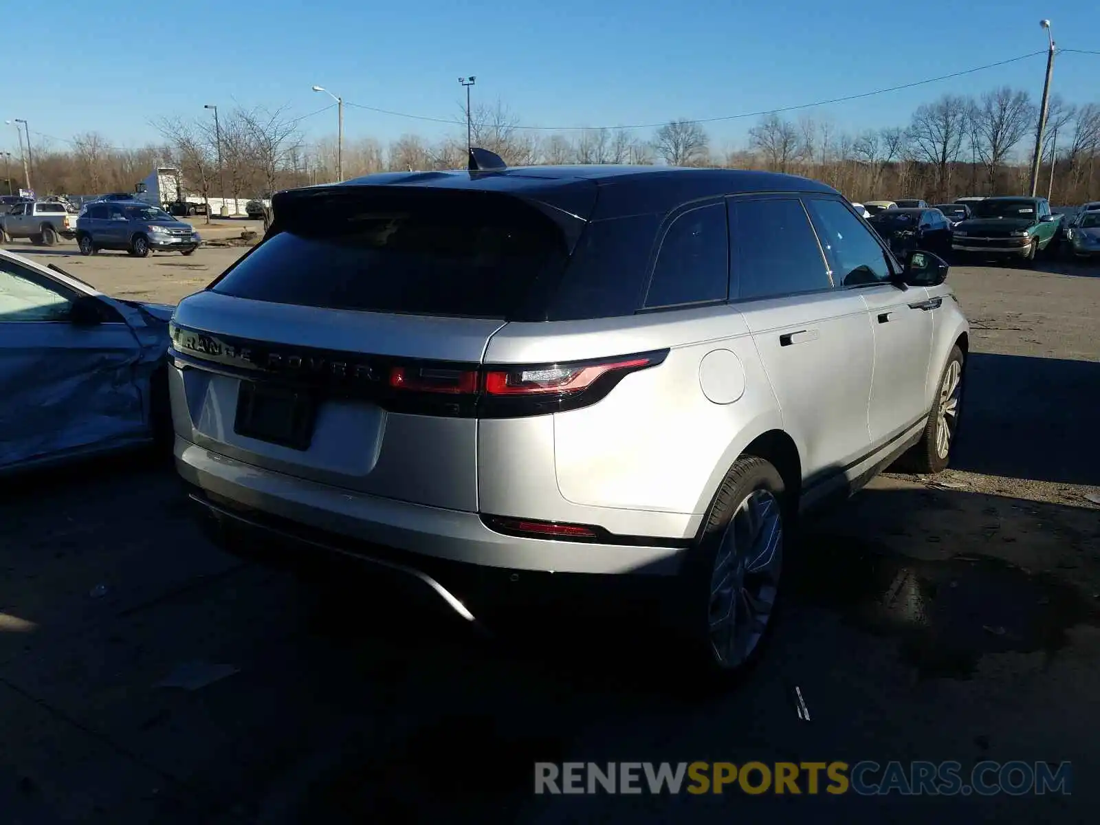 4 Photograph of a damaged car SALYK2EX4LA267728 LAND ROVER RANGEROVER 2020