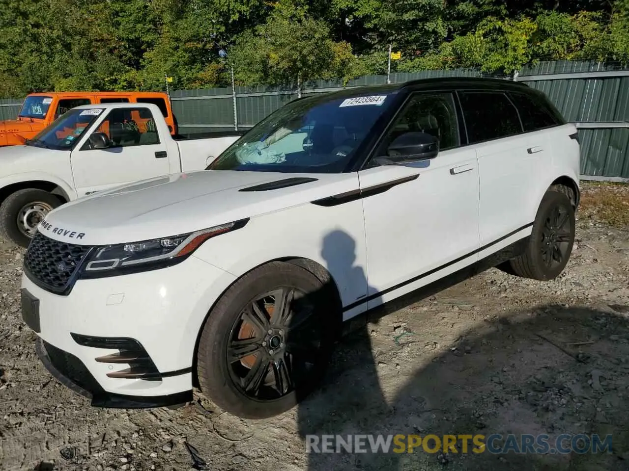 1 Photograph of a damaged car SALYK2EX7LA286113 LAND ROVER RANGEROVER 2020