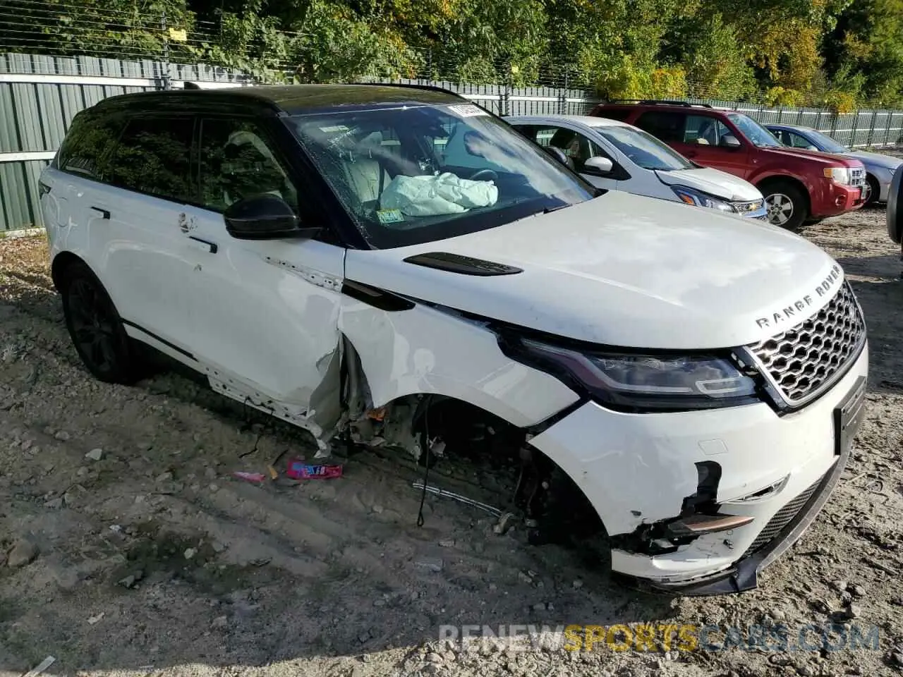 4 Photograph of a damaged car SALYK2EX7LA286113 LAND ROVER RANGEROVER 2020