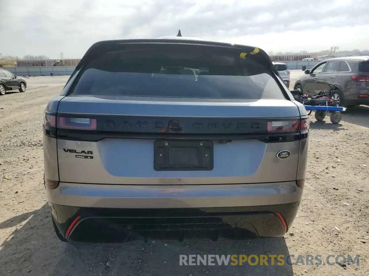 6 Photograph of a damaged car SALYK2EX7LA292946 LAND ROVER RANGEROVER 2020