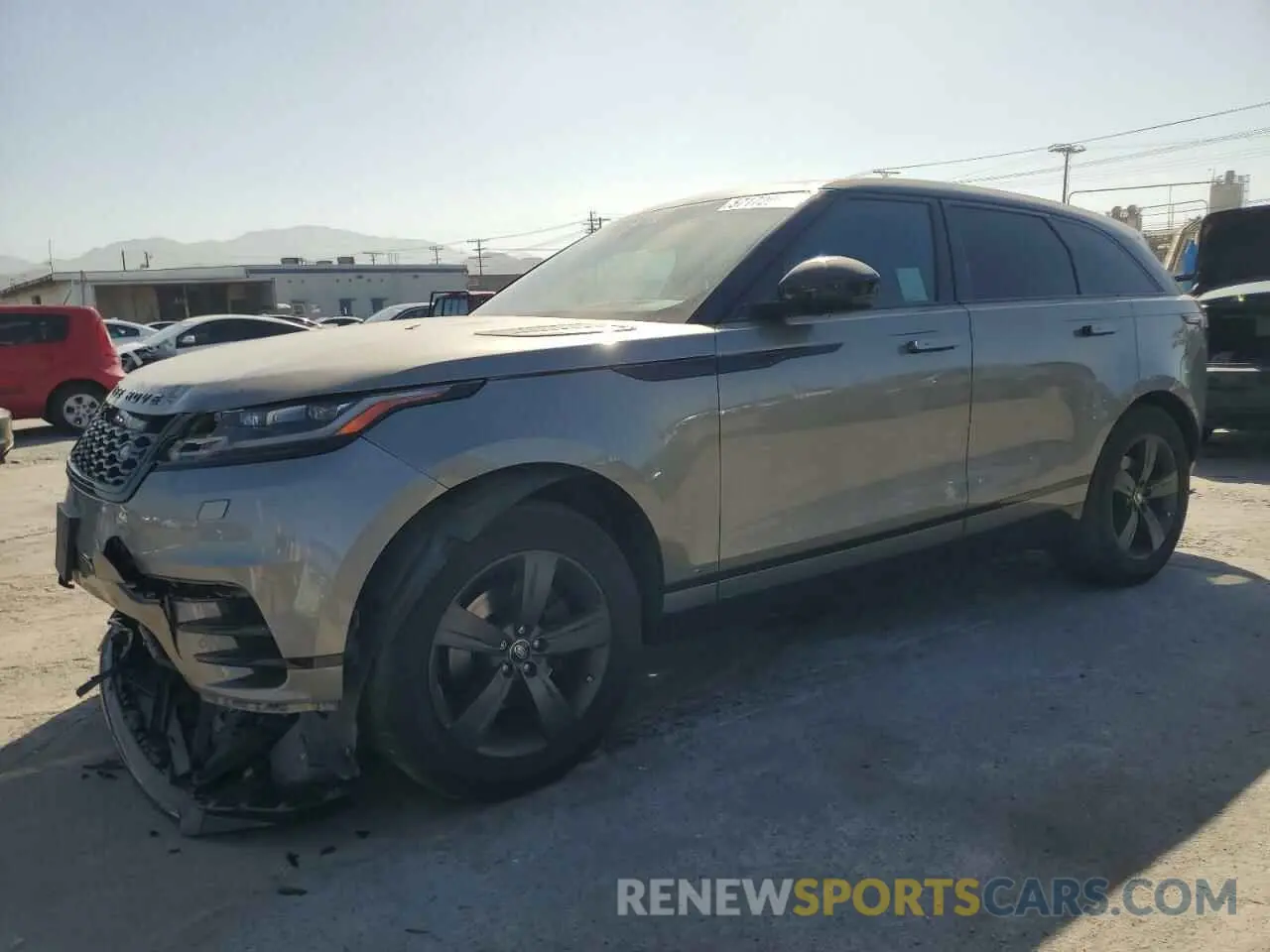 1 Photograph of a damaged car SALYK2EX9LA261844 LAND ROVER RANGEROVER 2020