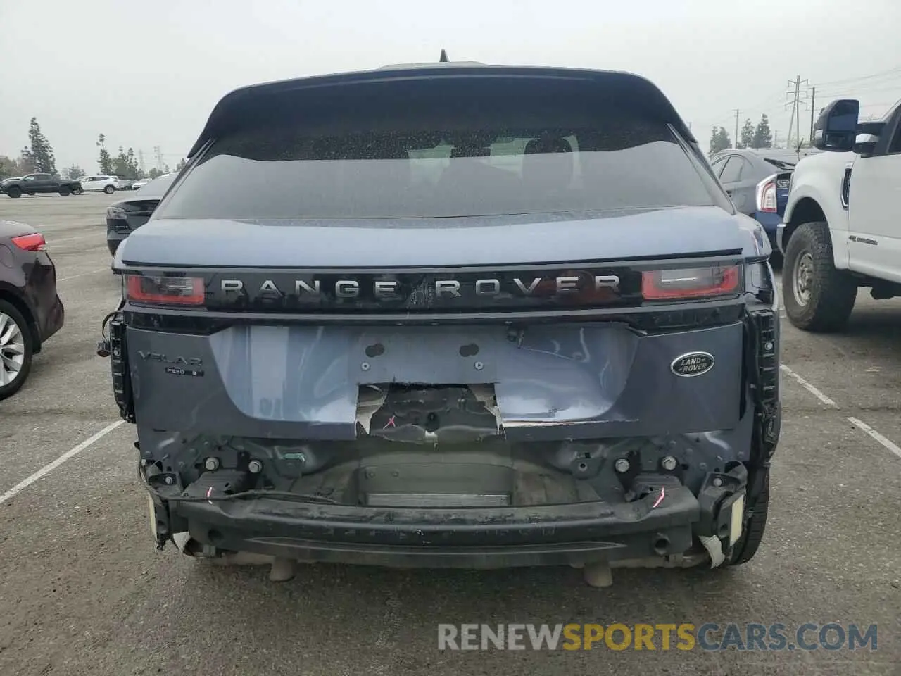 6 Photograph of a damaged car SALYK2EX9LA294617 LAND ROVER RANGEROVER 2020