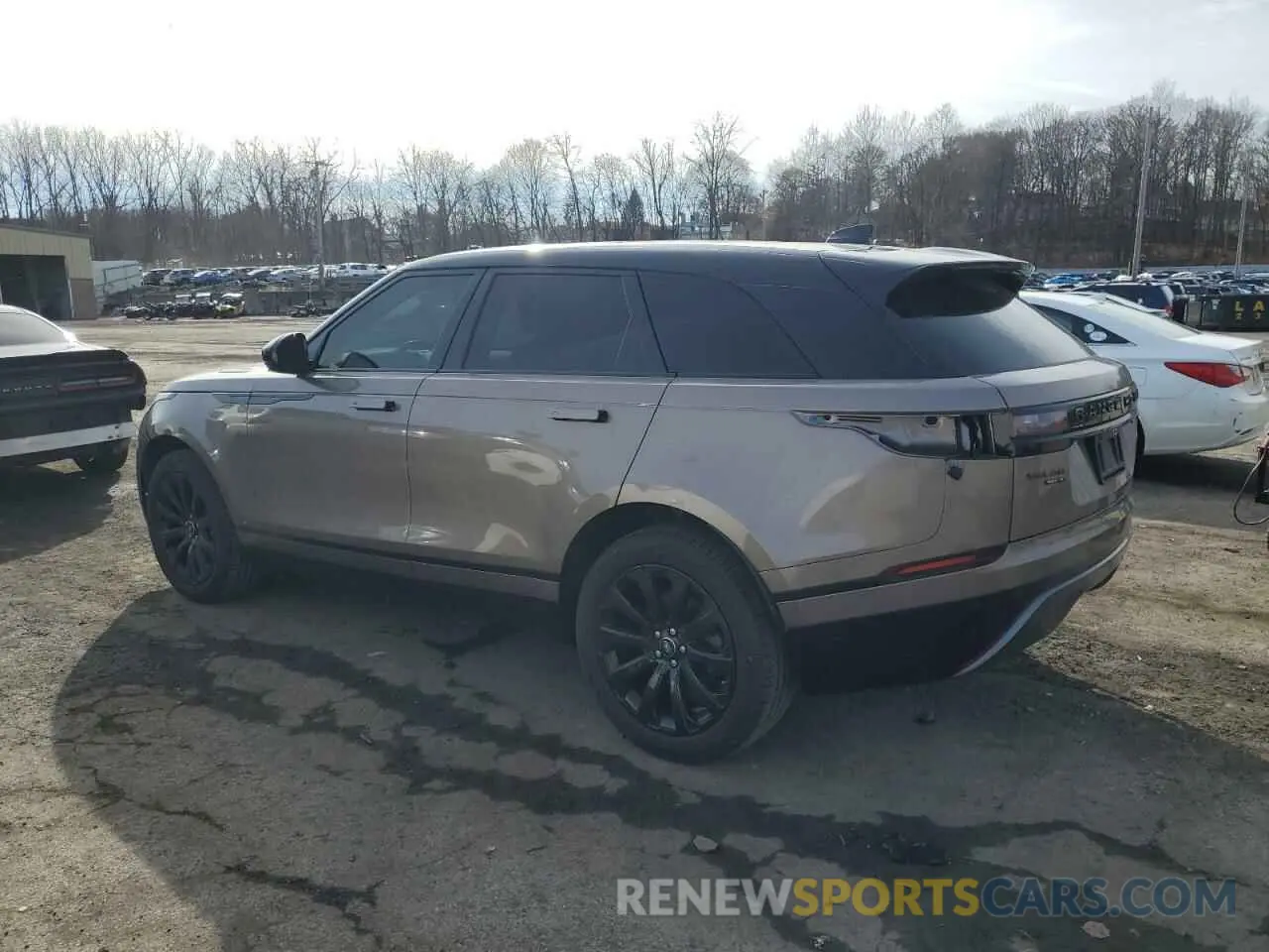 2 Photograph of a damaged car SALYK2EXXLA260654 LAND ROVER RANGEROVER 2020