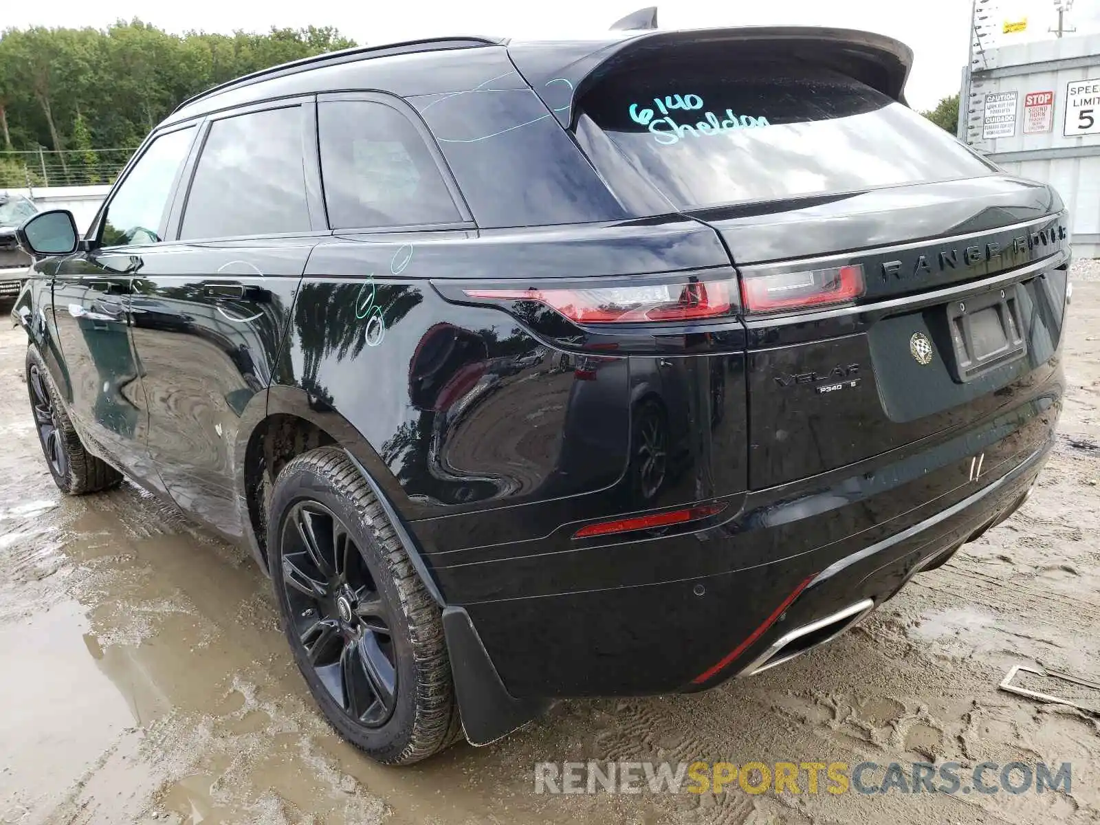 3 Photograph of a damaged car SALYK2FV1LA288193 LAND ROVER RANGEROVER 2020