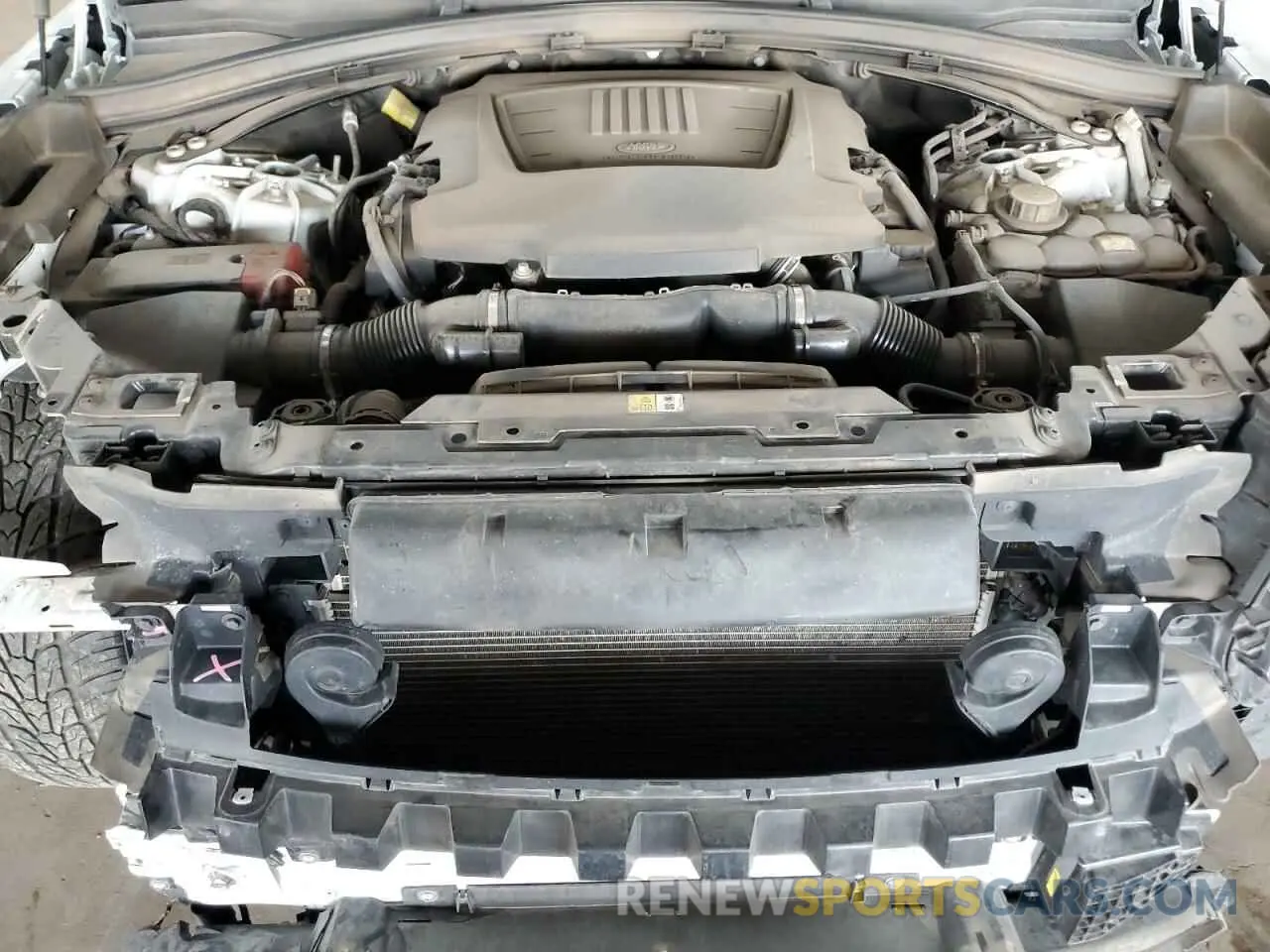 11 Photograph of a damaged car SALYK2FV1LA291014 LAND ROVER RANGEROVER 2020