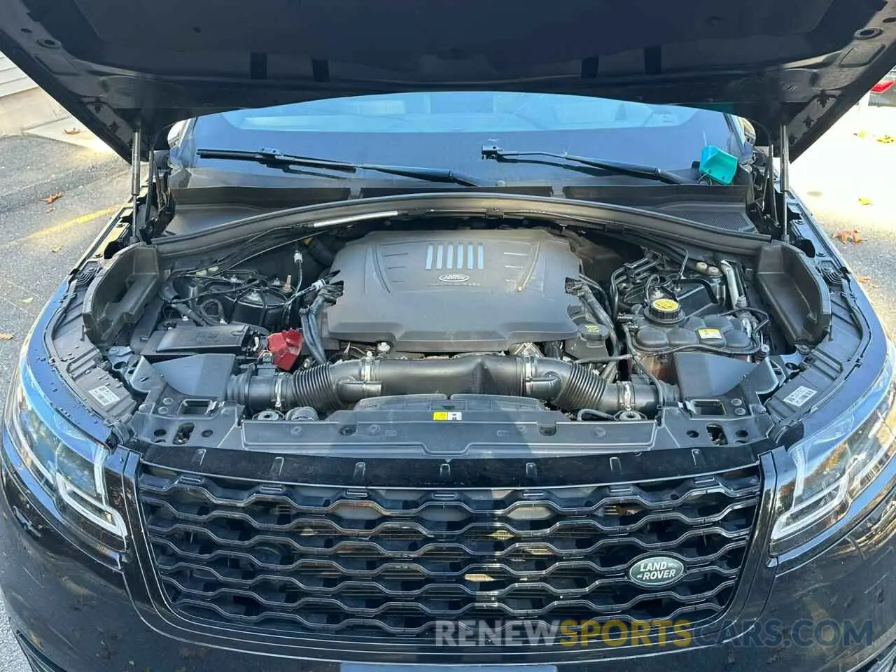 8 Photograph of a damaged car SALYK2FV4LA239683 LAND ROVER RANGEROVER 2020