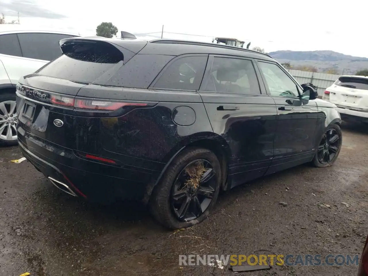 3 Photograph of a damaged car SALYK2FV6LA241578 LAND ROVER RANGEROVER 2020