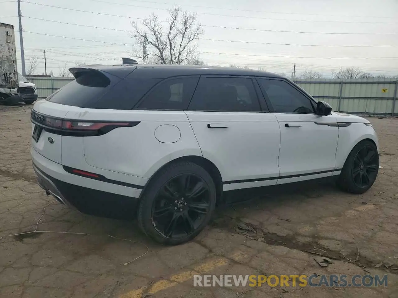 3 Photograph of a damaged car SALYK2FV7LA239192 LAND ROVER RANGEROVER 2020