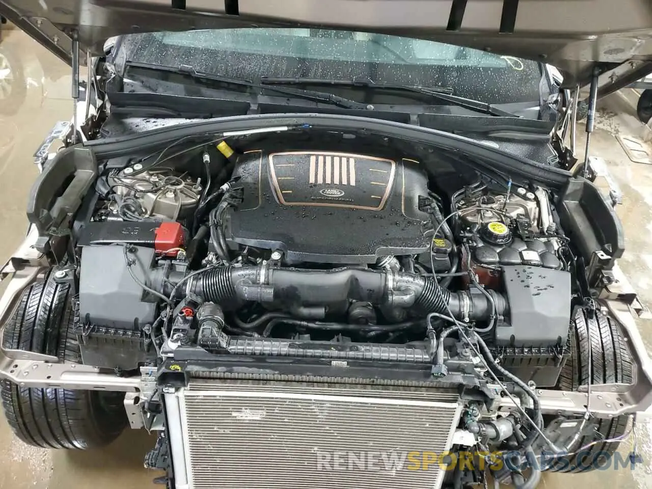 11 Photograph of a damaged car SALYK2FV9LA265857 LAND ROVER RANGEROVER 2020